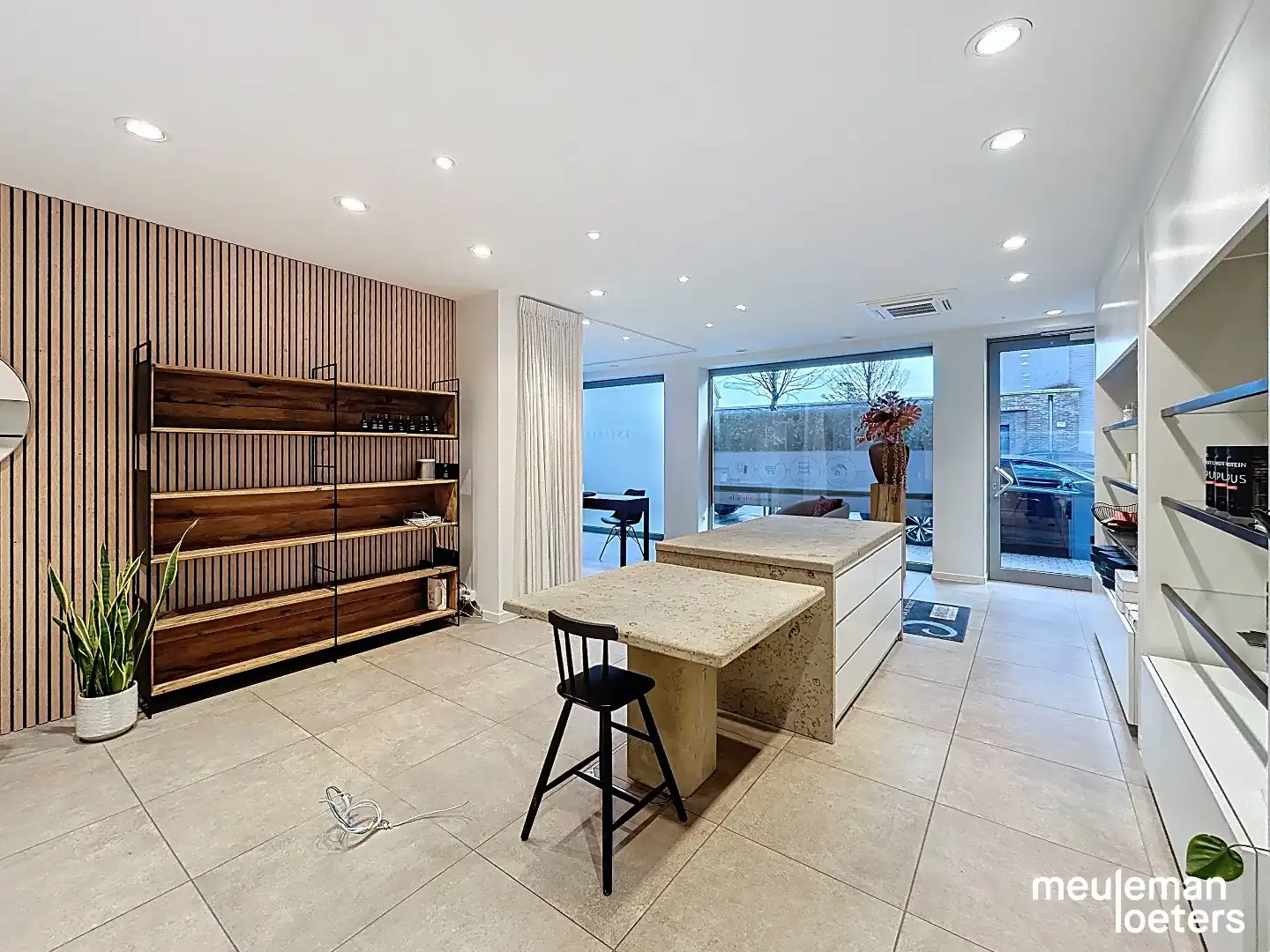 Handelspand met commerciële topligging  foto 3