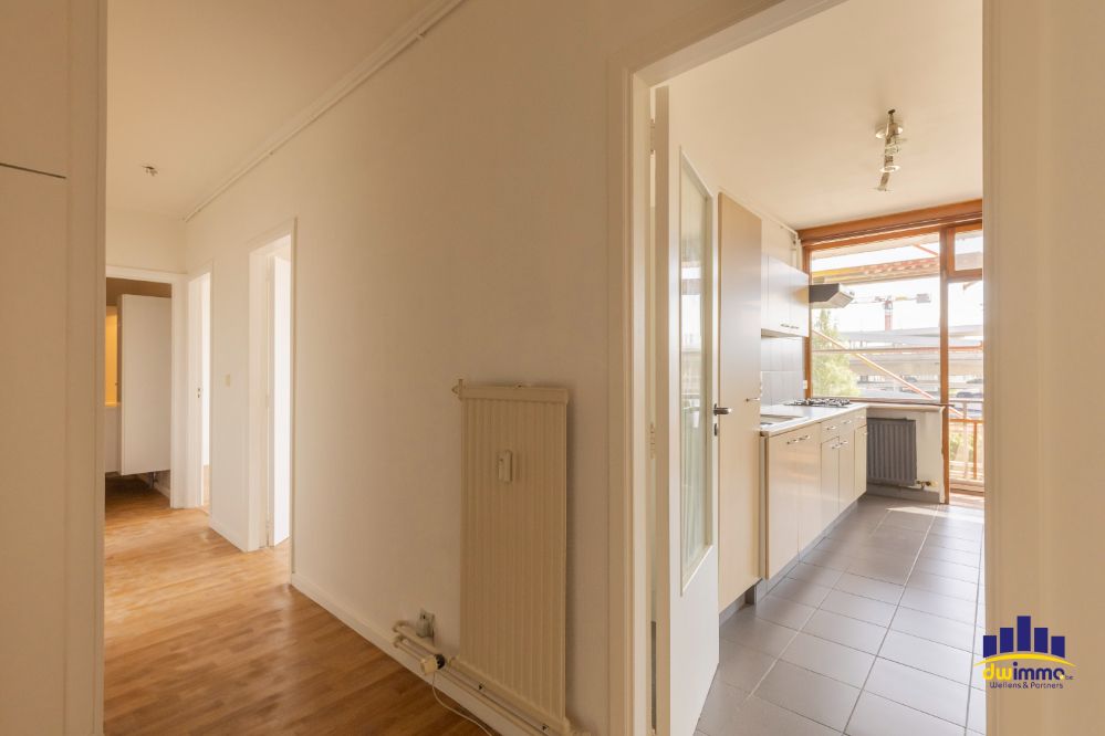 Te koop: Licht en ruim 2-slaapkamerappartement met terras en garage – E3-plein 22, Gent foto 7