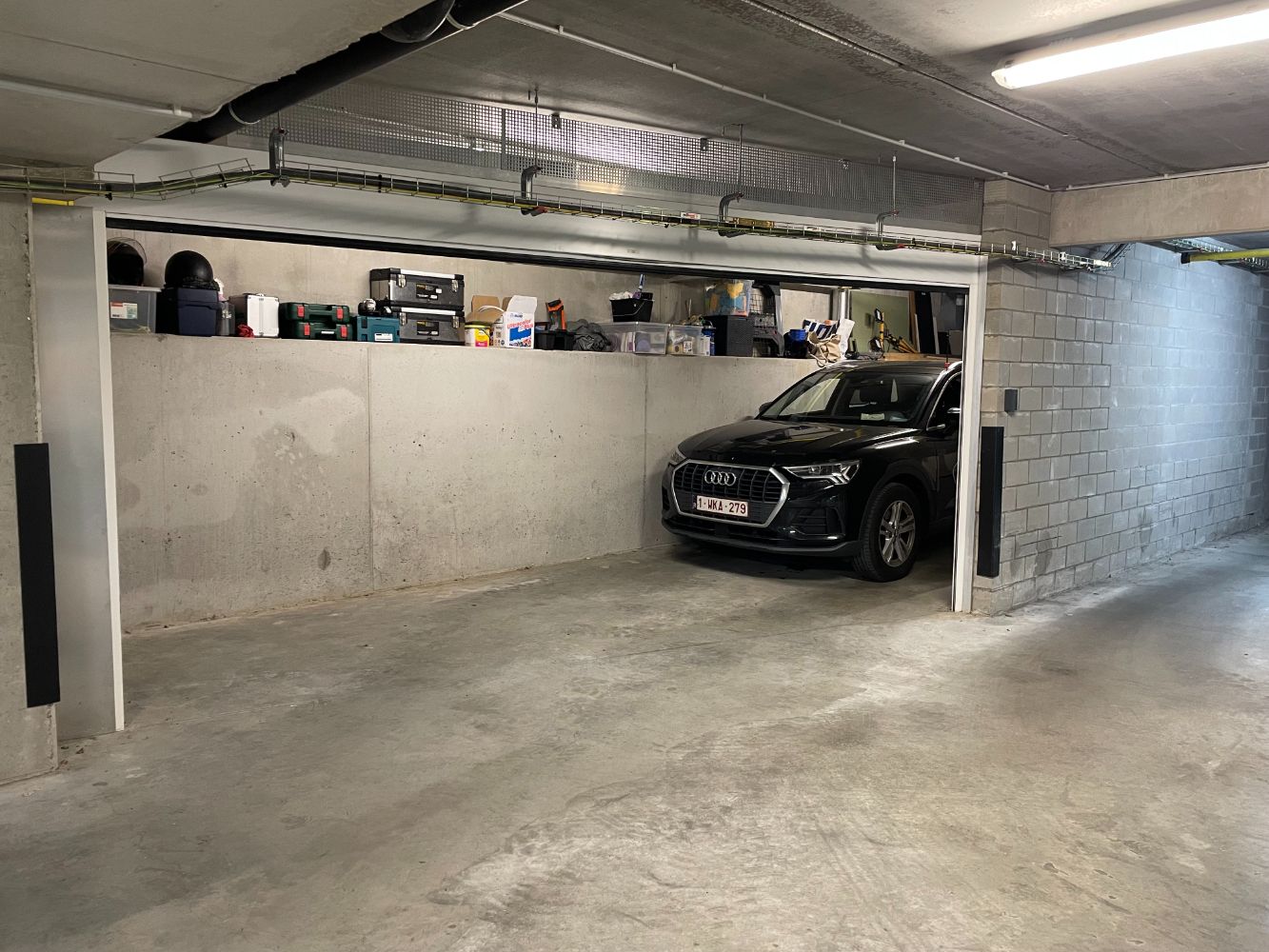 Zeer ruime garagebox te Nieuwpoort-Bad foto 3
