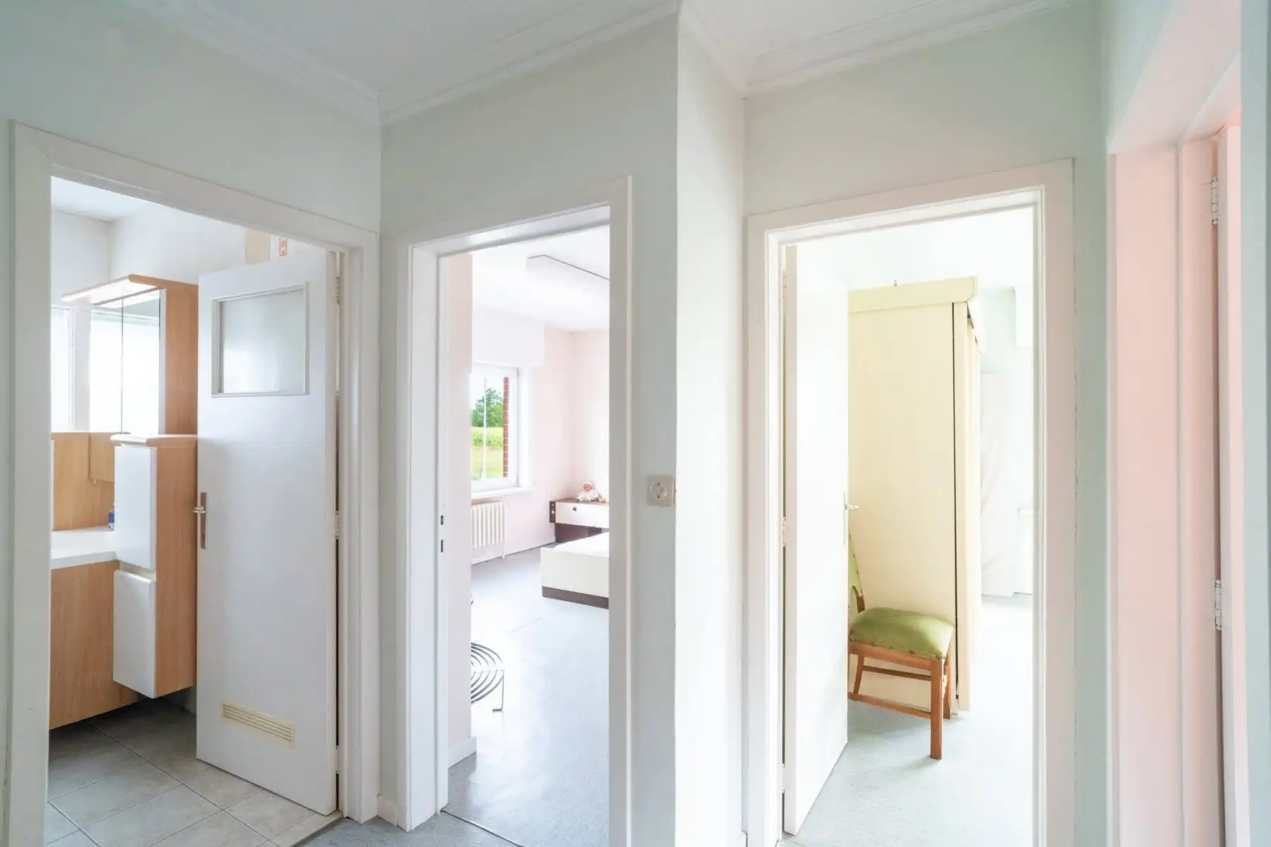 Instapklare woning met 3 slpks en tuin met landelijk zicht foto 10