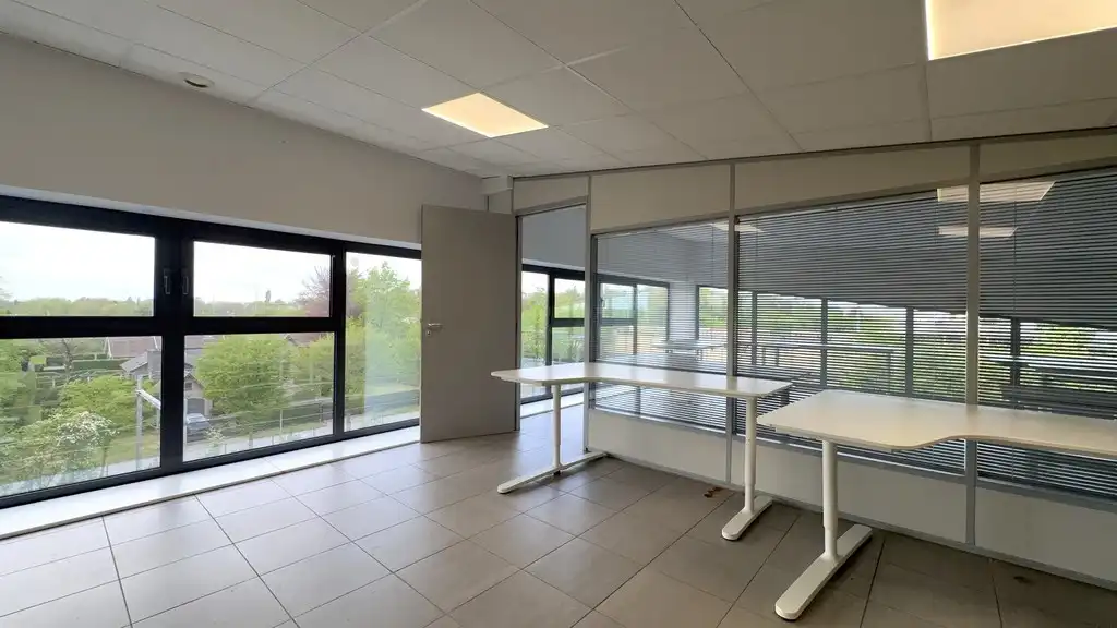 Kantoren te huur vlakbij The Loop in Sint-Denijs-Westrem foto 4