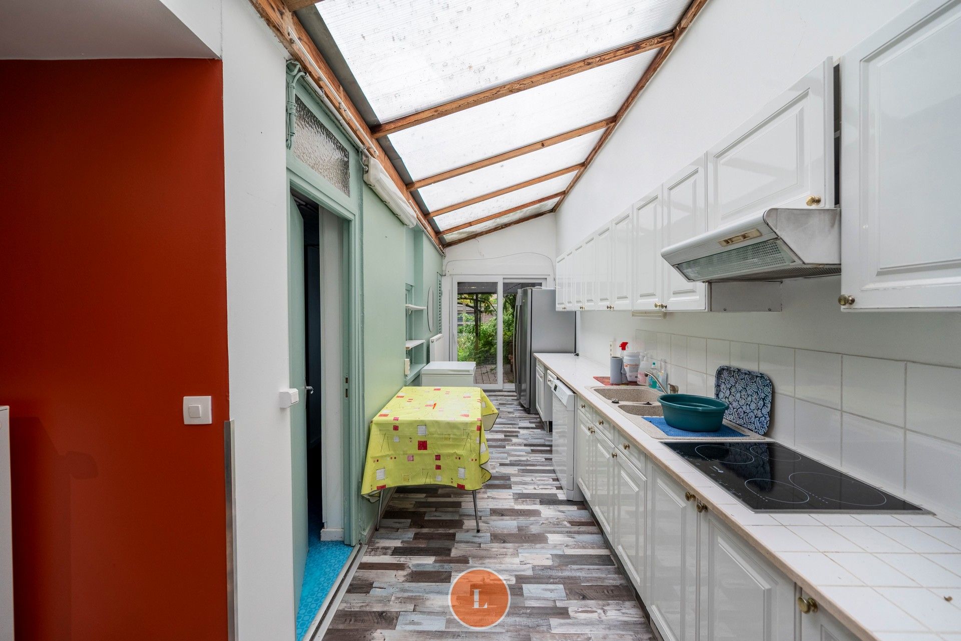 Op te frissen starterswoning met 3 slaapkamers en tuin foto 5