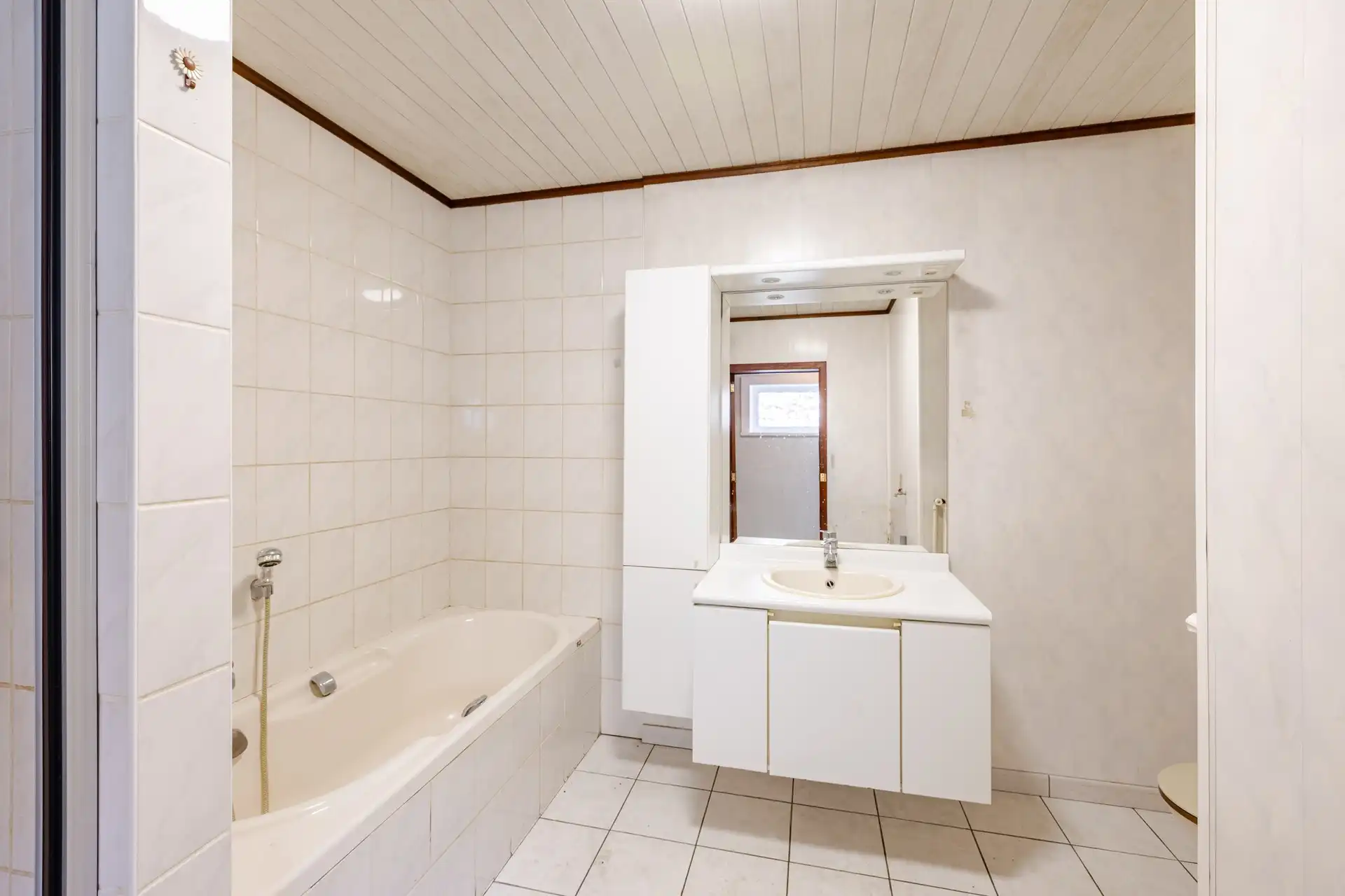 Halfopen bebouwing met enorm potentieel op een perceel van maar liefst 1.050 m² foto 8