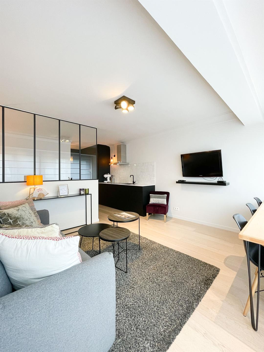 Gerenoveerde designstudio op toplocatie in de Kustlaan foto 8