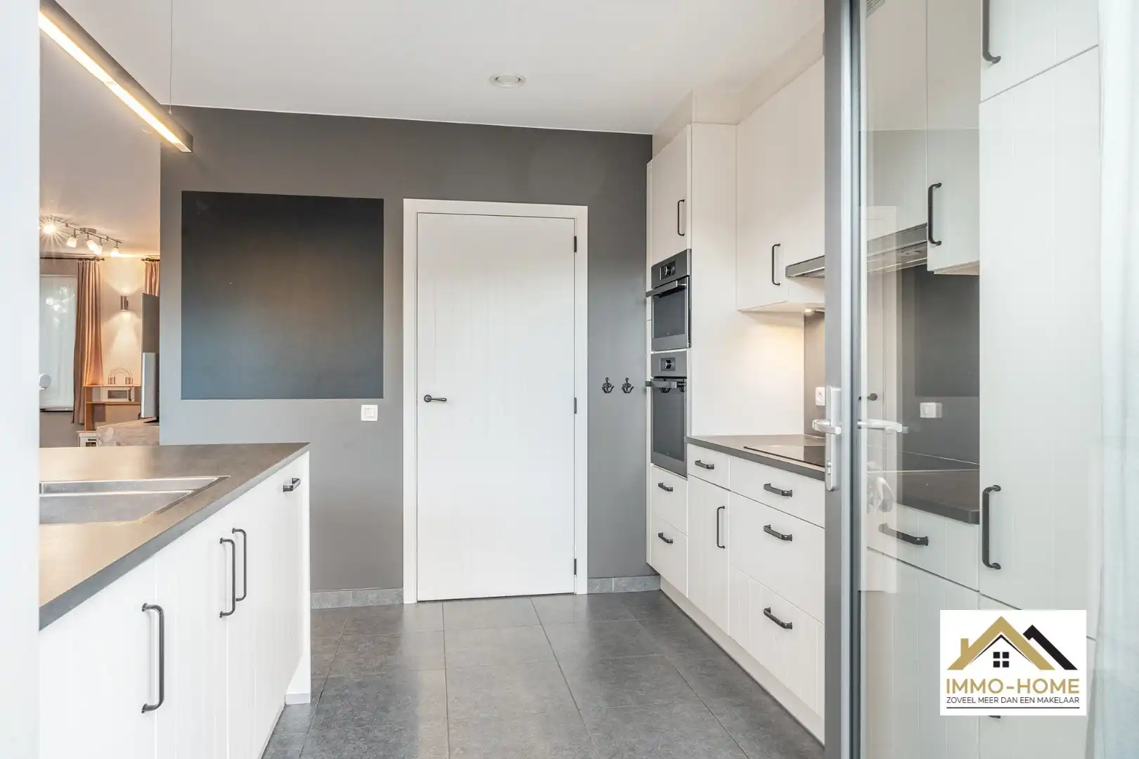 Recente knappe halfopen bebouwing op rustige ligging te Berlare foto 8