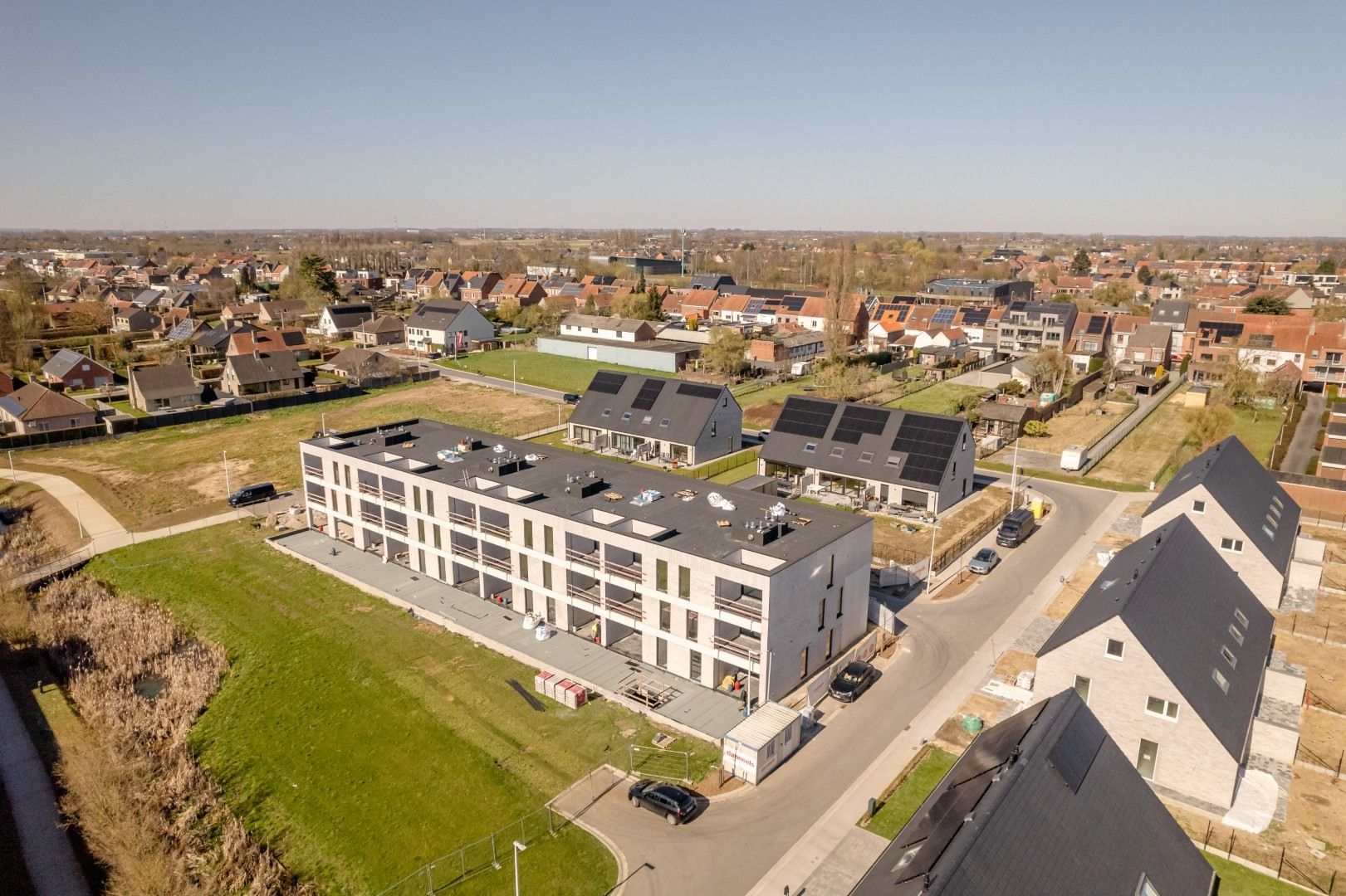 Ruim energiezuinig appartement met zonneterras foto 5