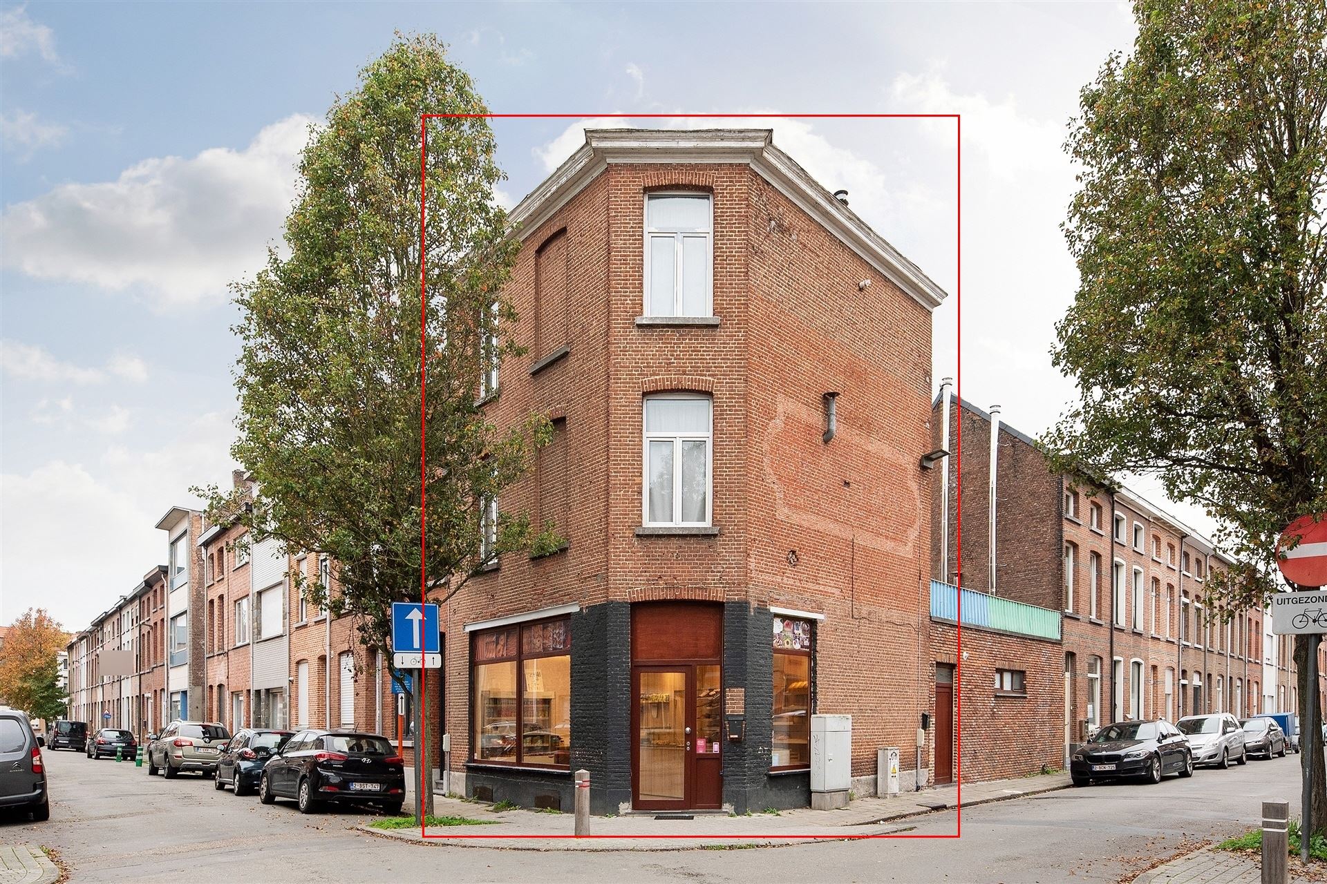 Verhuurd handelsglvl met duplex app. in Mechelen! foto {{pictureIndex}}