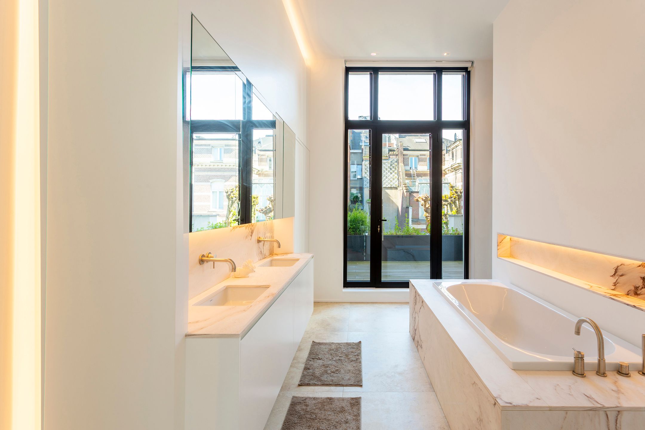 luxueuze, riante herenwoning op het Zuid foto 17