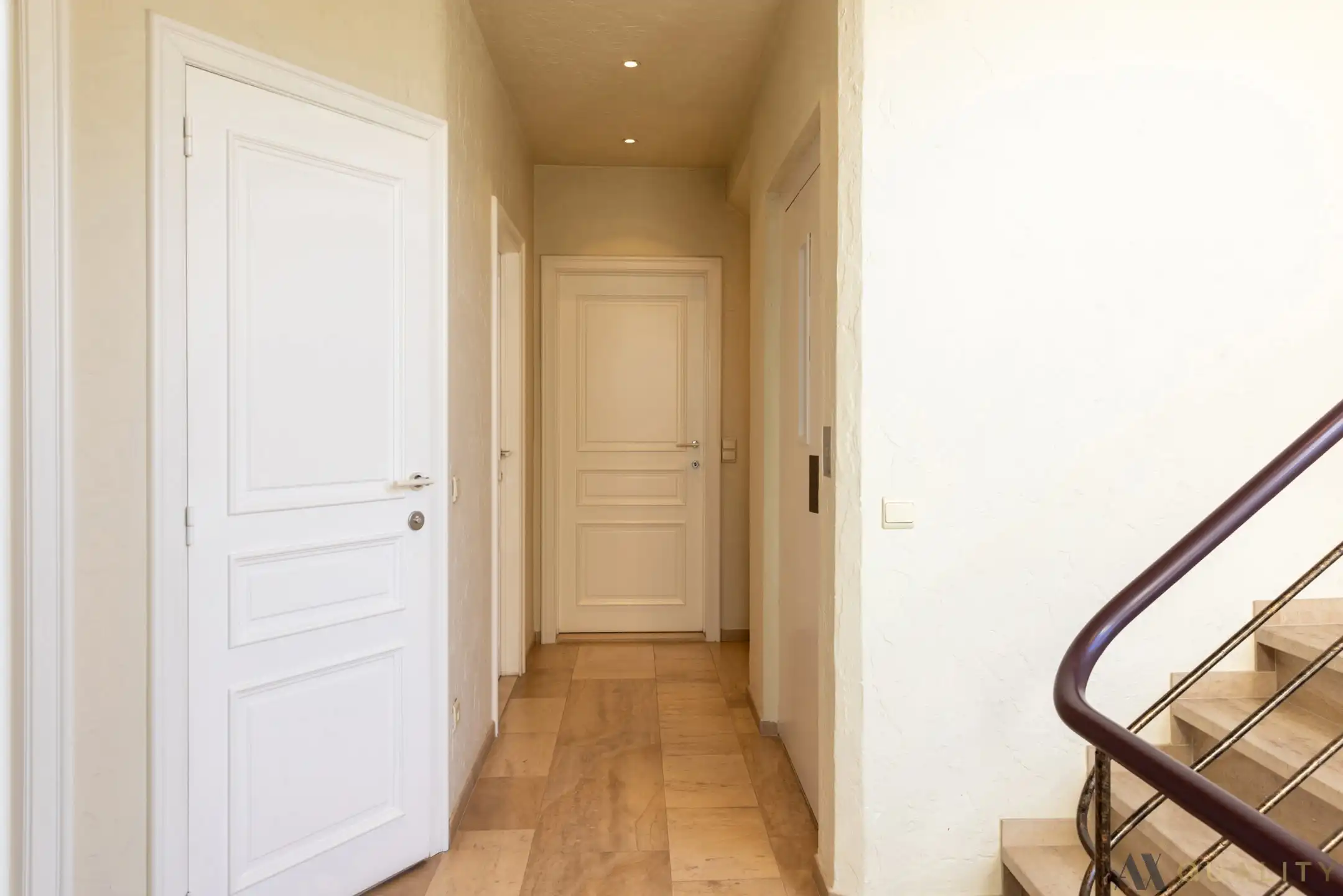 Exclusieve villa met een uniek uitzicht op het Mannenwiel foto 14