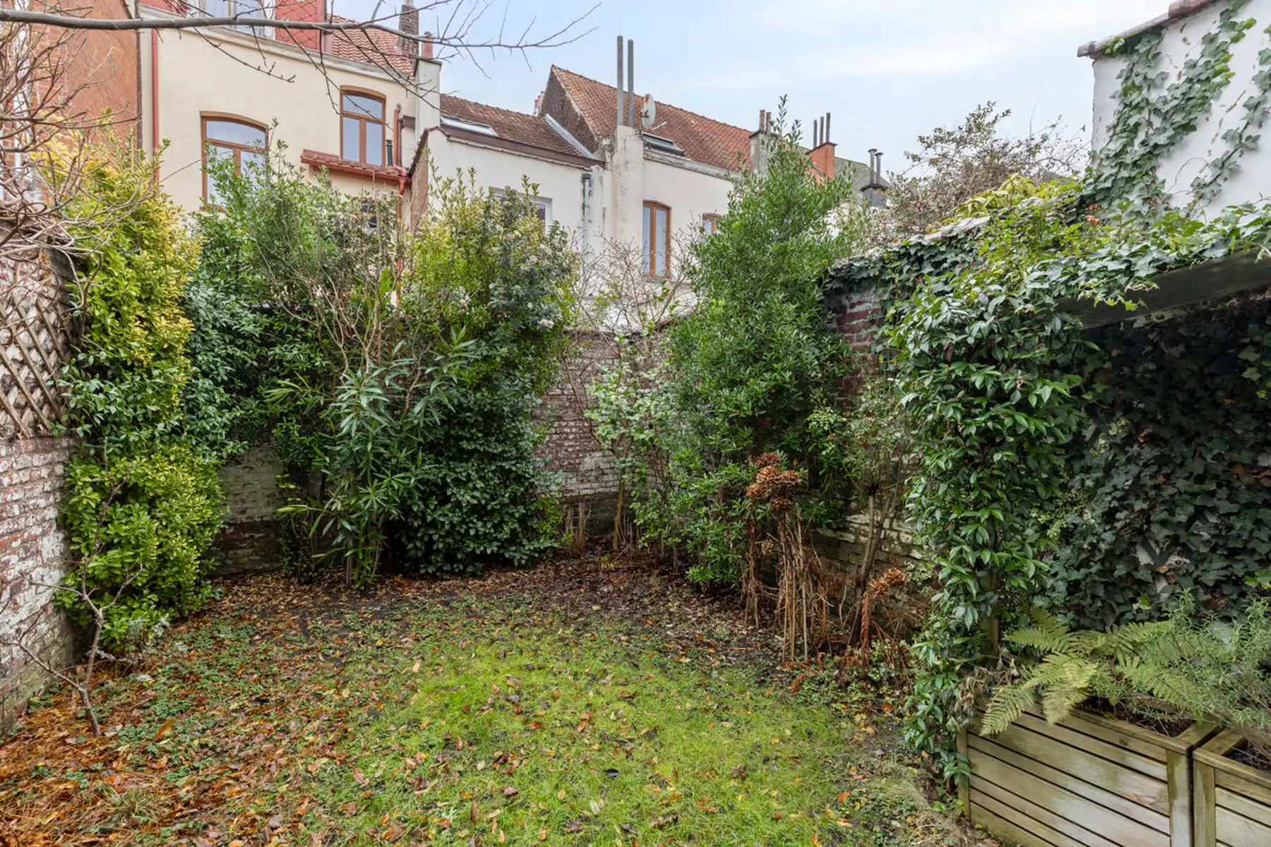 Prachtig gerenoveerd herenhuis met tuin foto 25