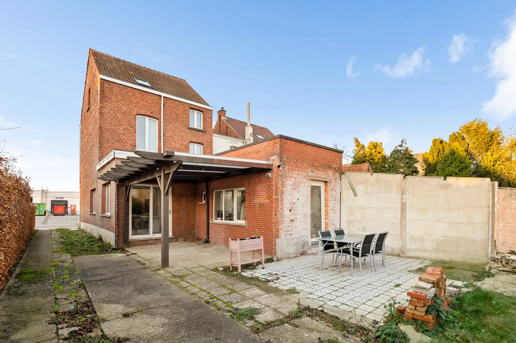 Karaktervolle gerenoveerde woning met 3 slaapkamers en tuin. foto 16