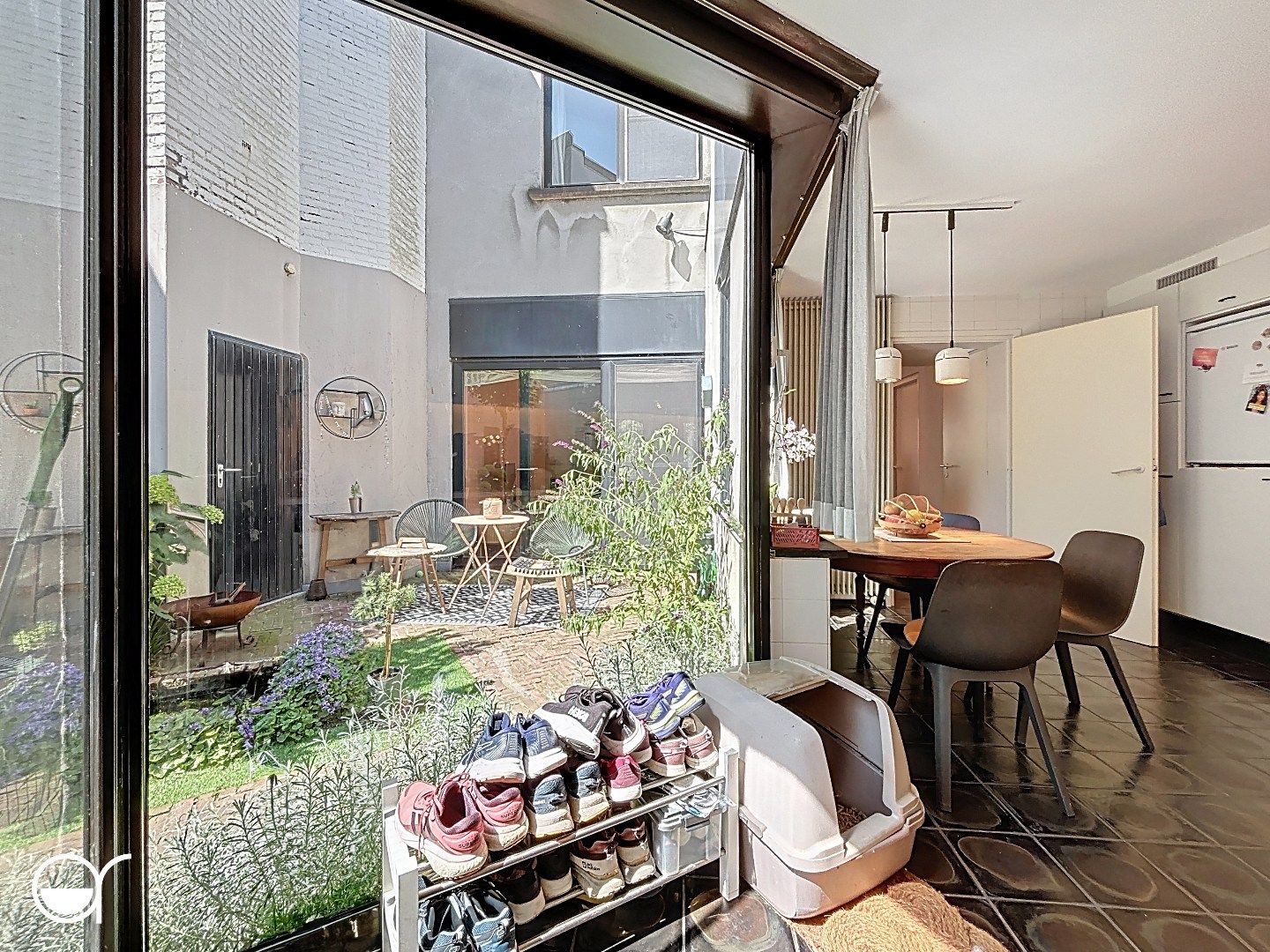 Mooie herenwoning aan Sint-Pietersstation foto 10