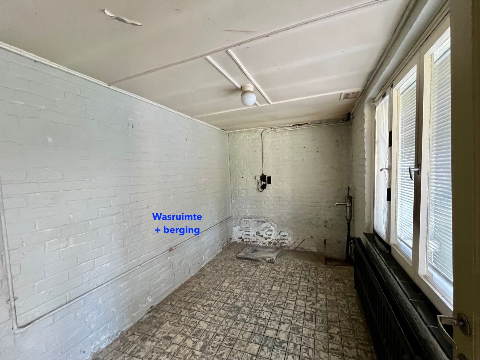 Zeer ruime woning met grote tuin en vrij zicht. foto 21