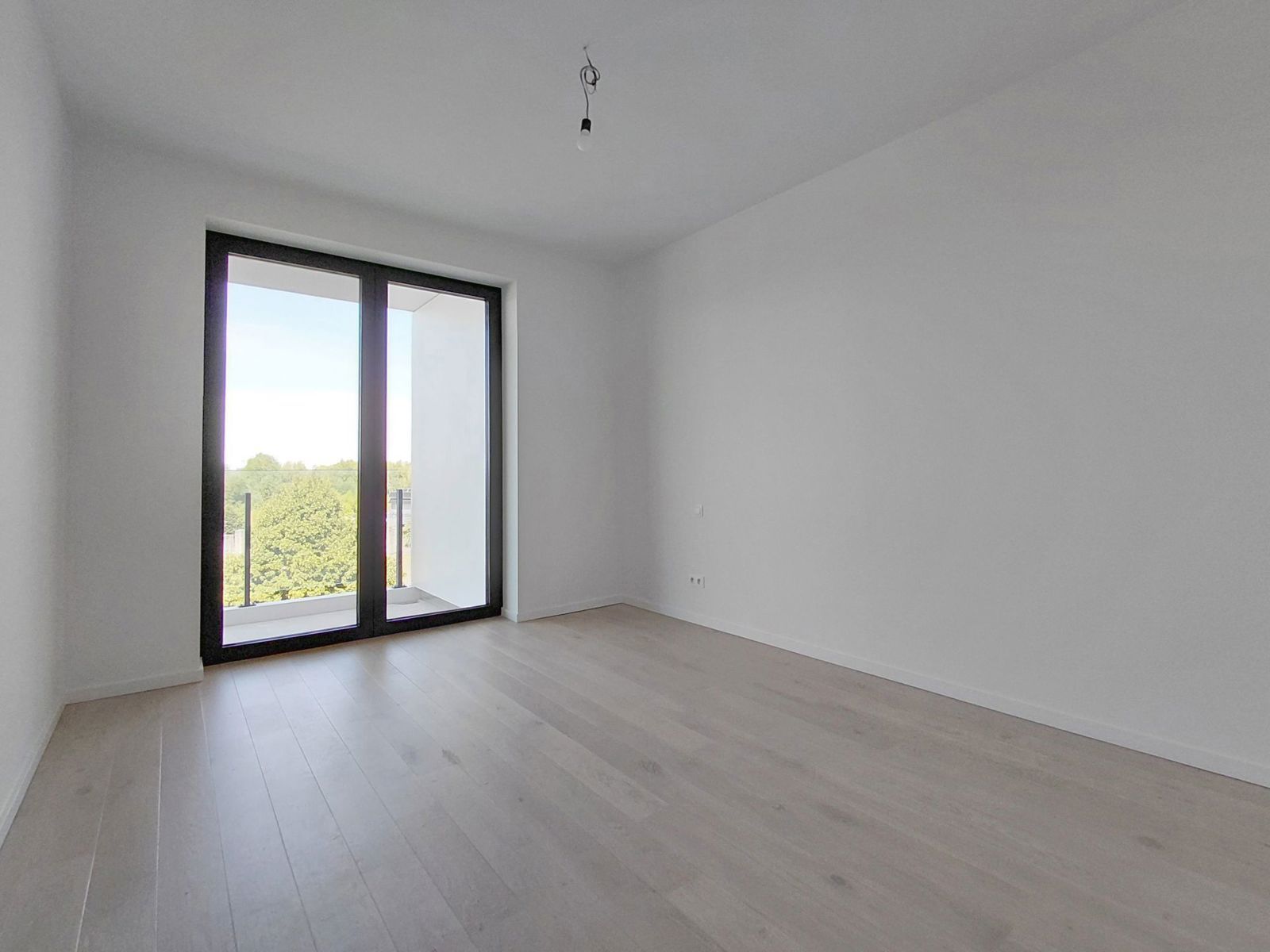 Prachtig 2 slaapkamer appartement met groot TERRAS foto 10