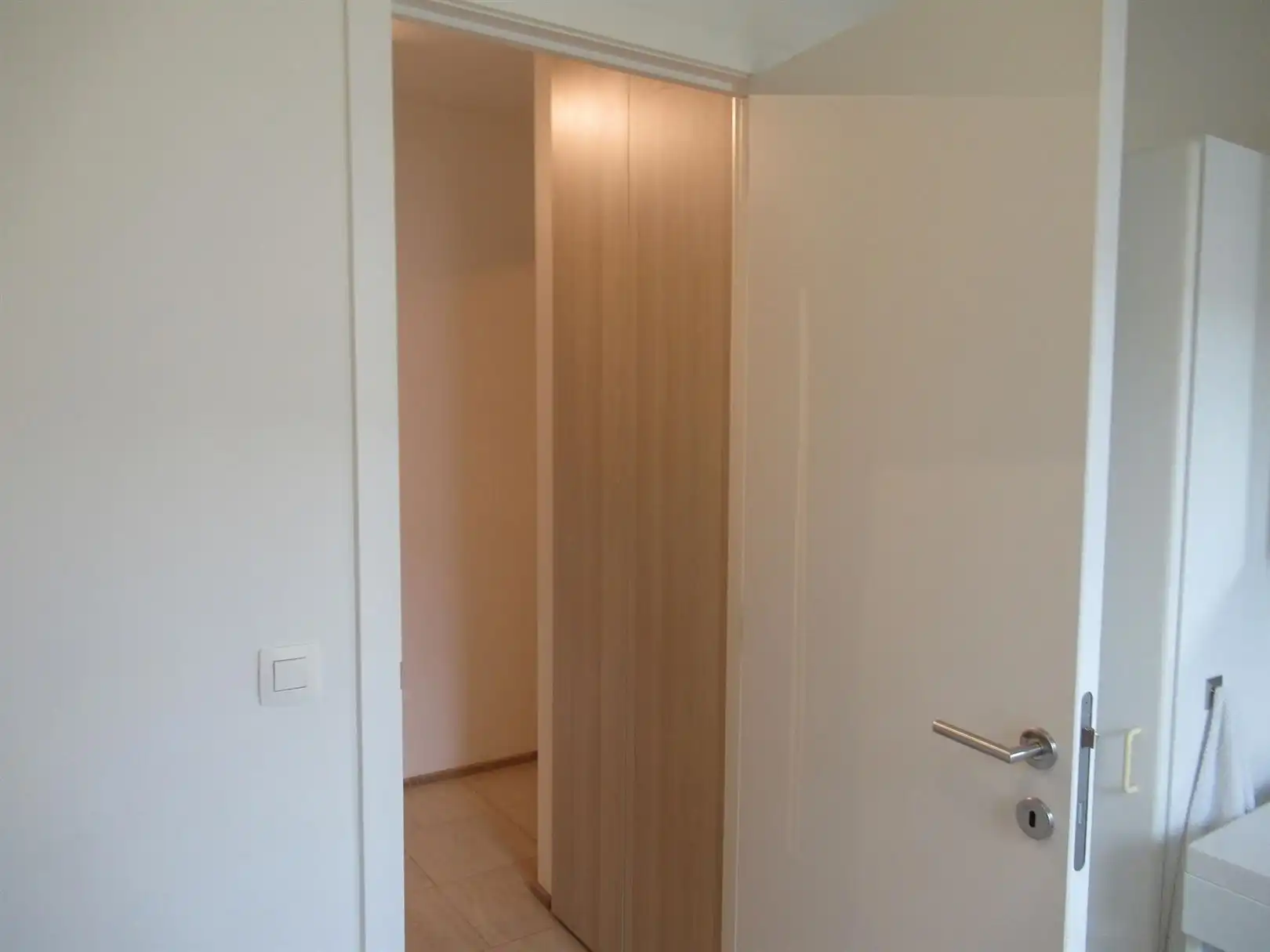 Luxe nieuwbouw-appartement met 2 slaapkamers  in centrum van Sint-Truiden. foto 12