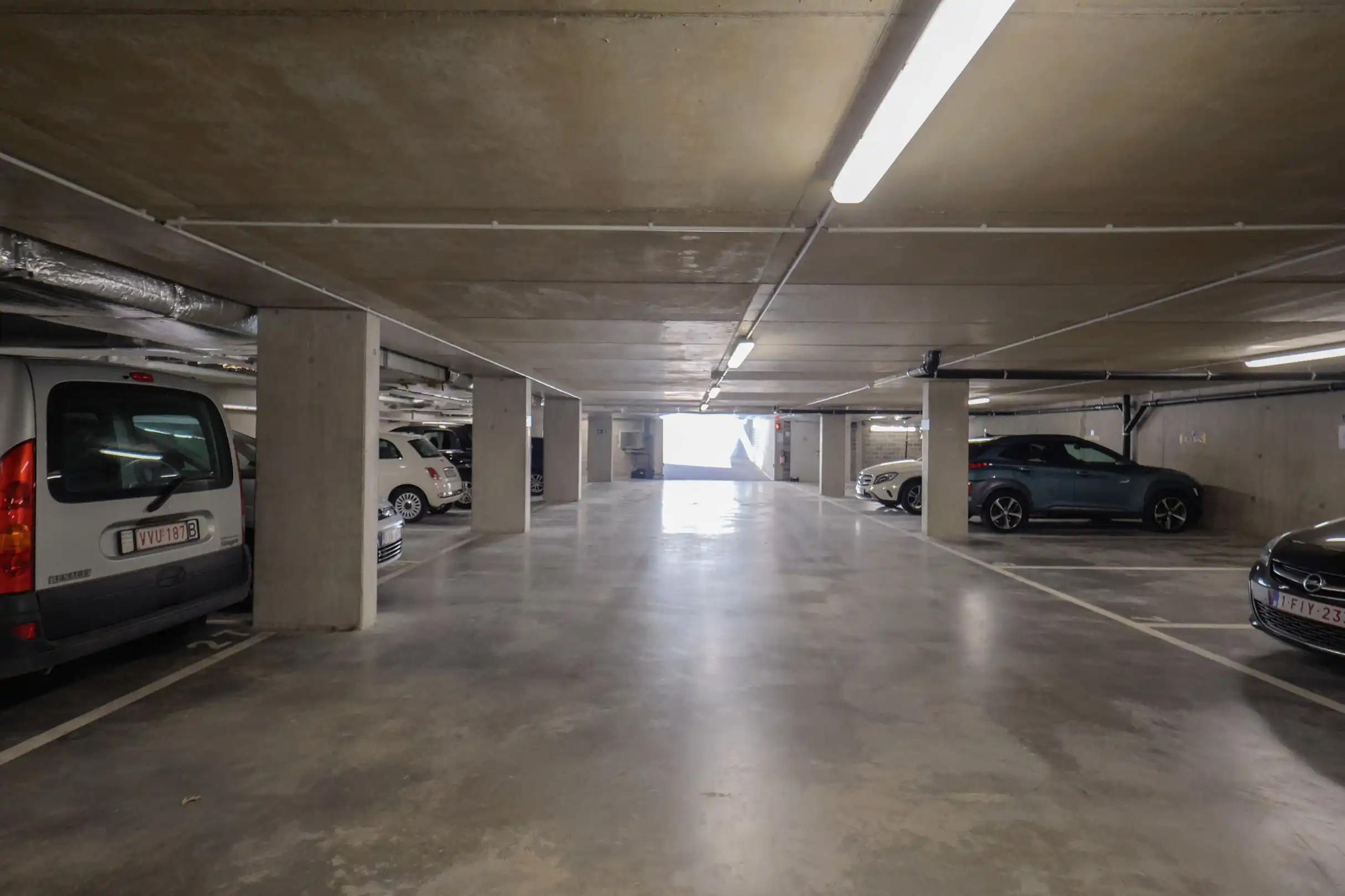 Verhuurde assistentiewoning met uitzonderlijk ruim zonneterras van 64,5m² in Oostduinkerke! foto 17