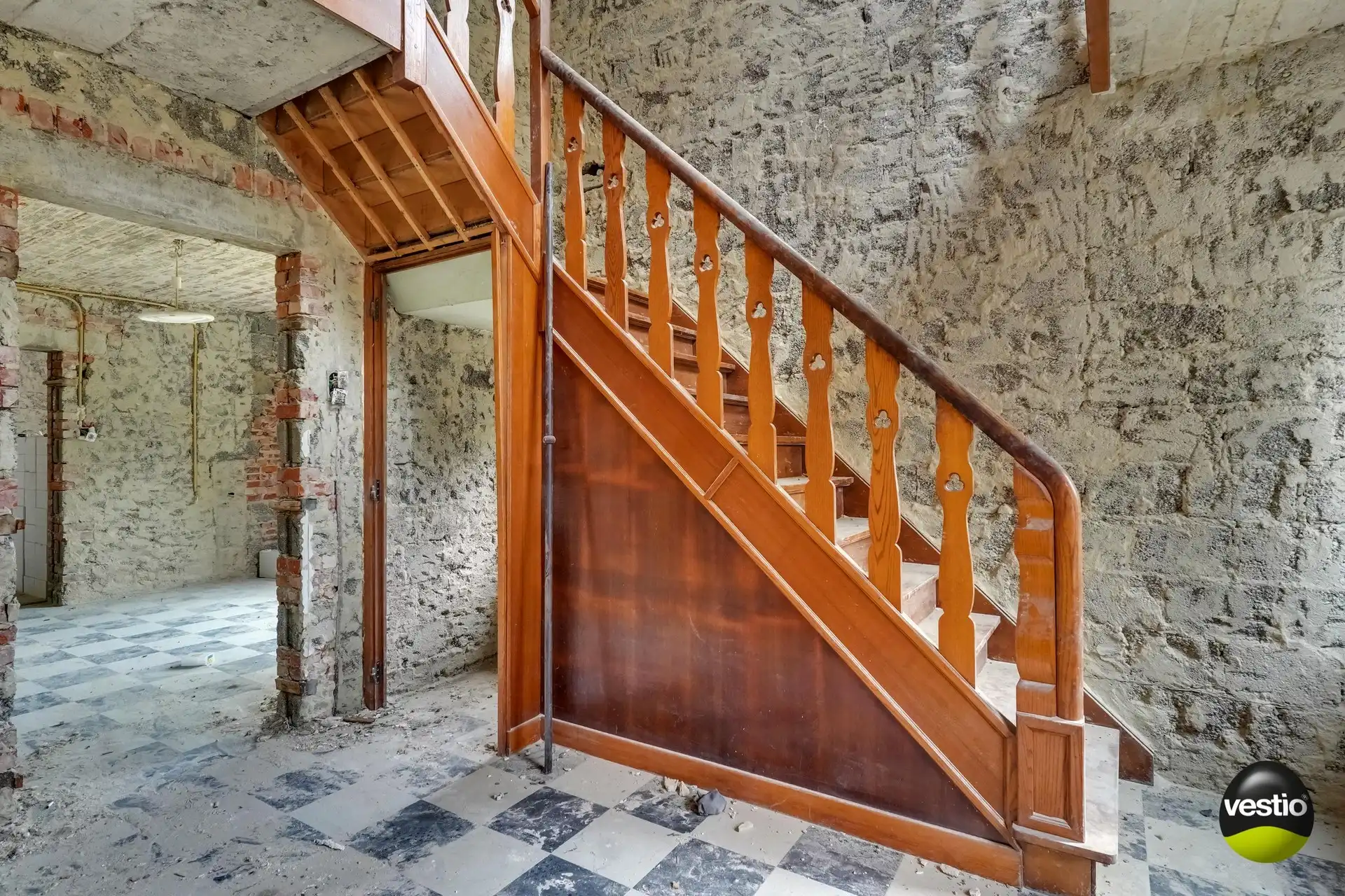 DEELS GERENOVEERDE WONING MET TOPLIGGING OP DE BRET foto 27