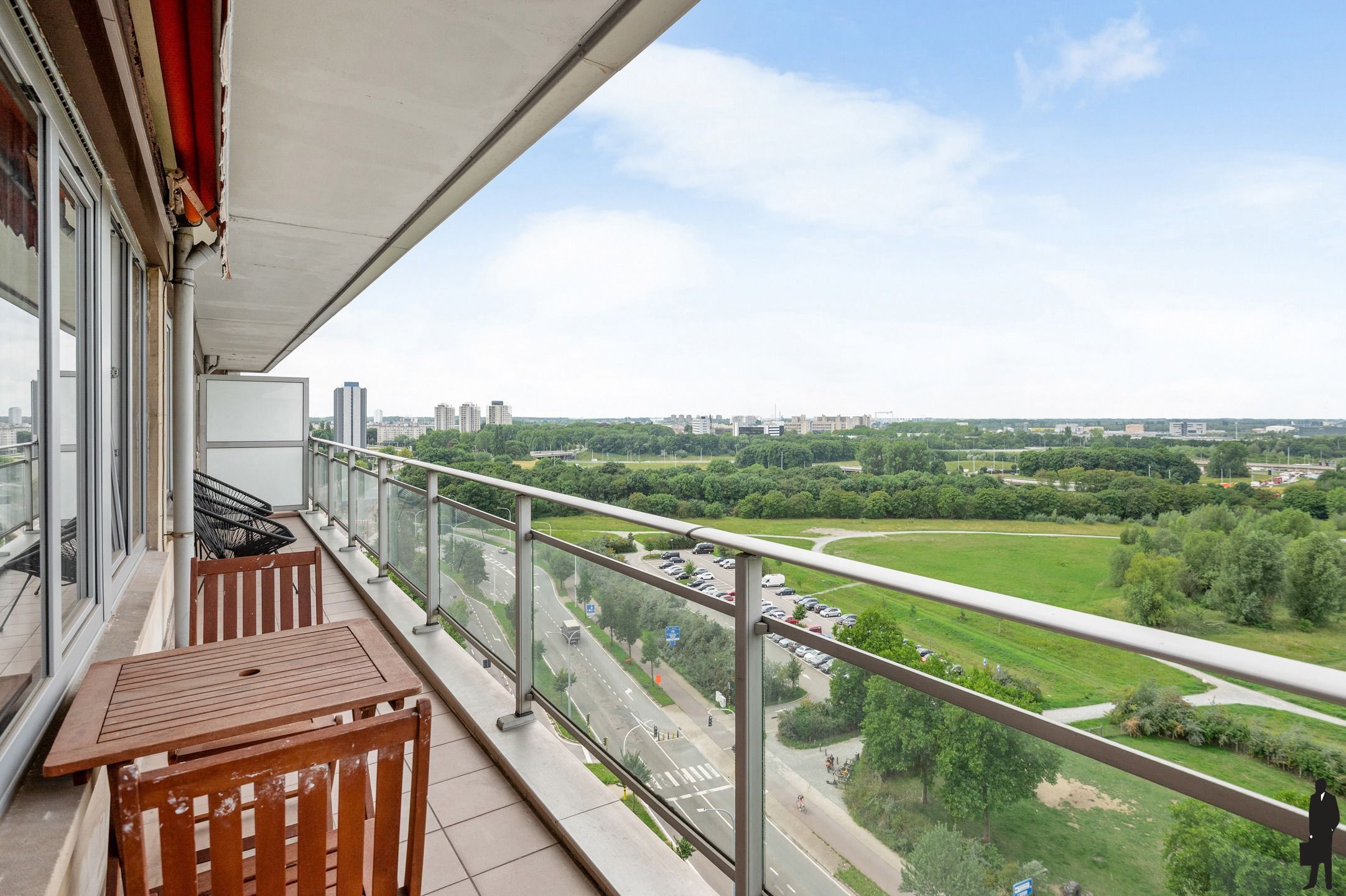 Instapklaar appartement met adembenemend uitzicht in Antwerpen foto 3
