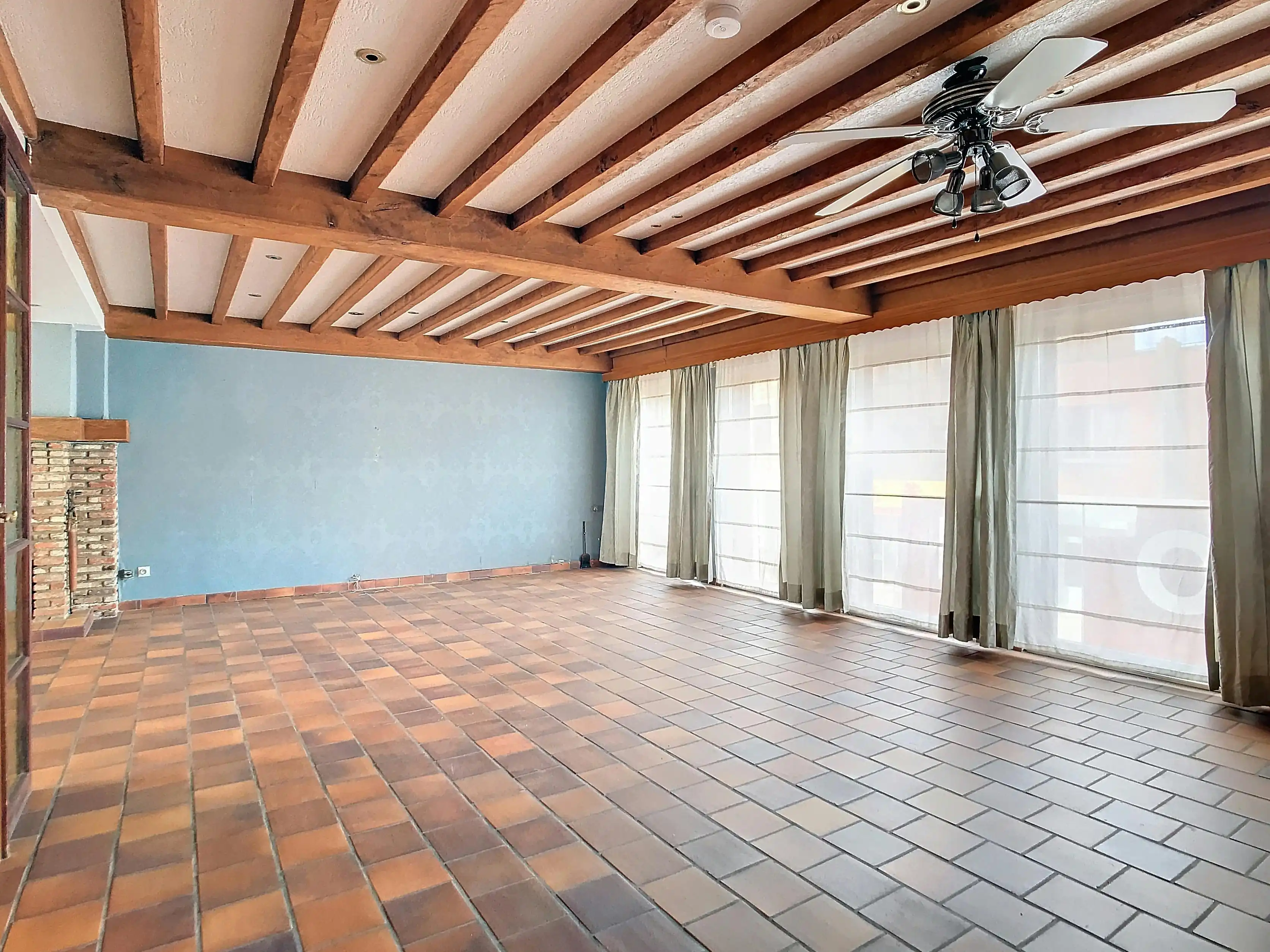 Ruim duplexappartement met handelsruimte centrum Zwijndrecht foto 4