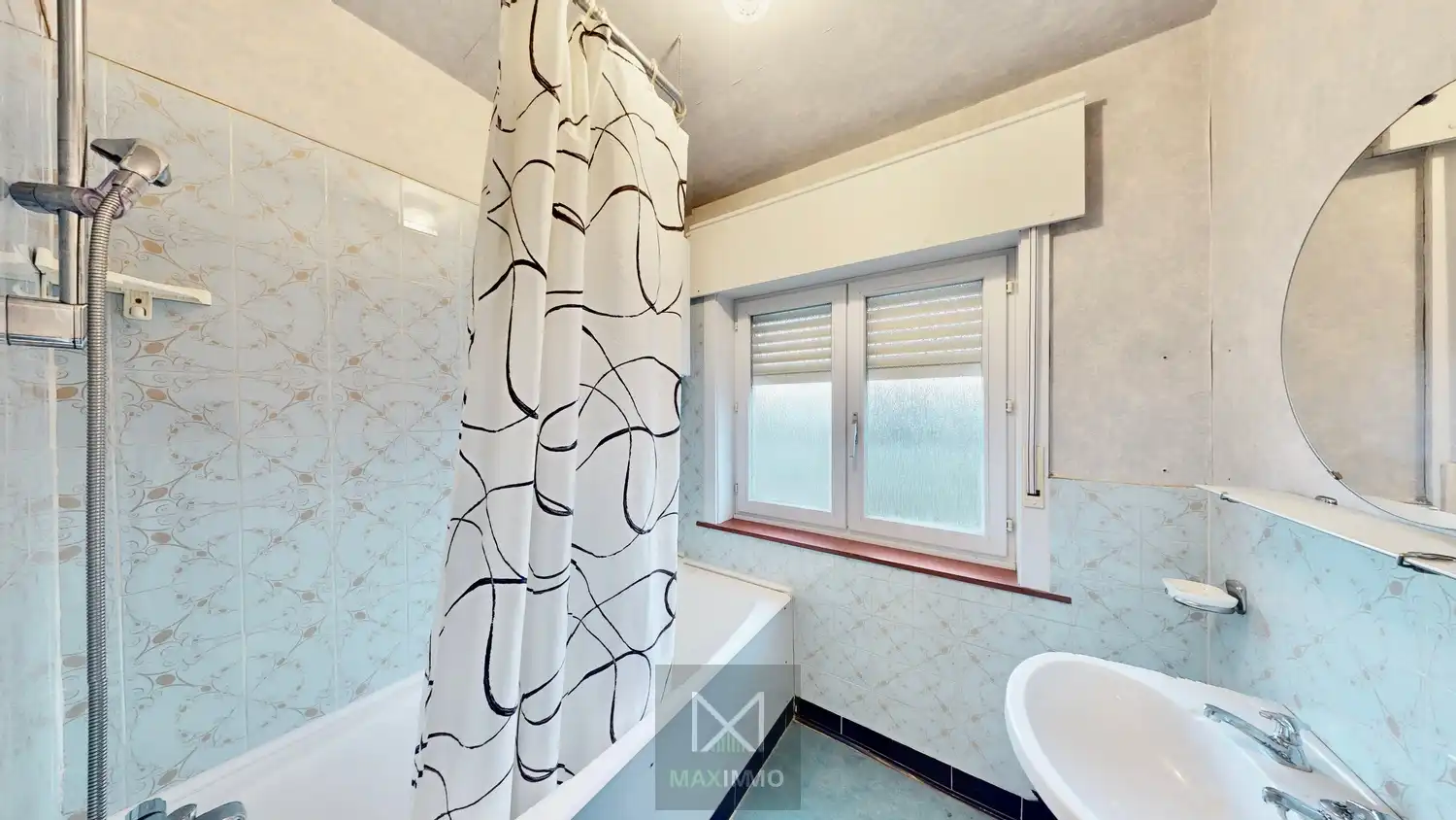 Te renoveren woning met tuin, garage en uitbreidingsmogelijkheden nabij centrum en Leie foto 6