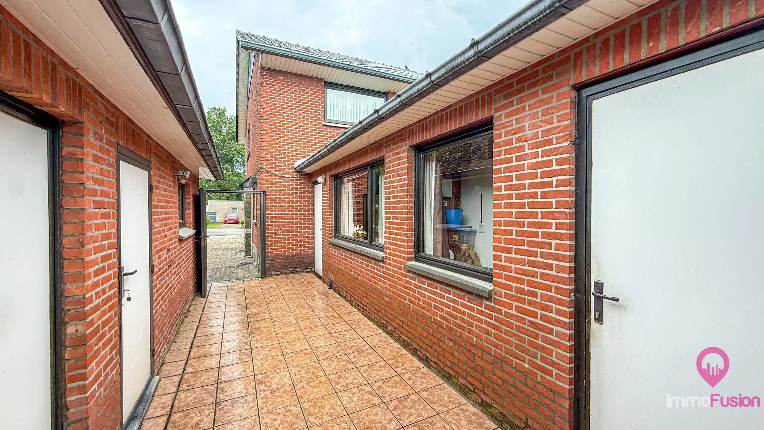 Ruime gezinswoning met 4 slpk op toplocatie in Helchteren foto 33
