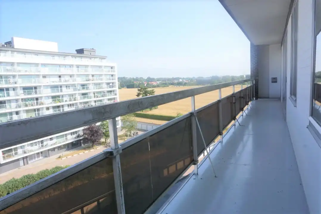 Deels gemeubeld appartement met garagebox en kelder foto 11