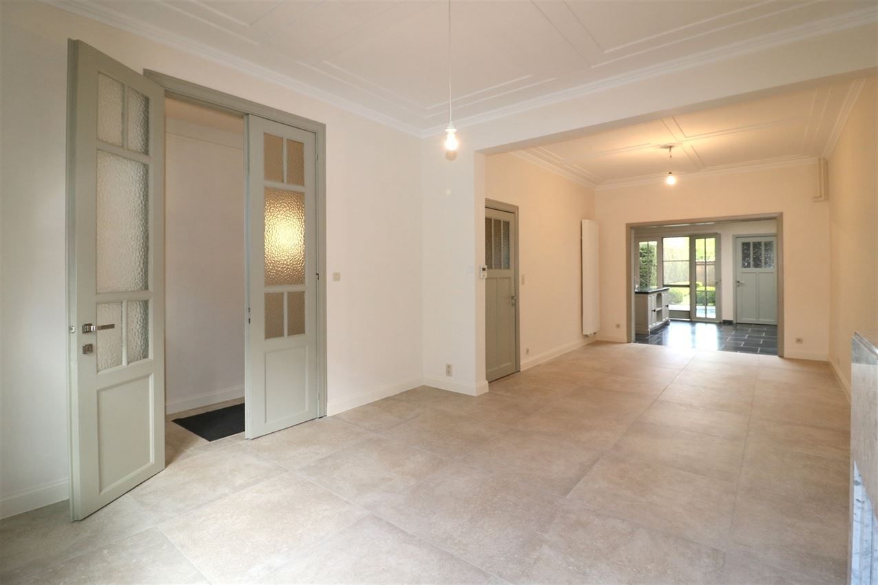 Charmevolle, vernieuwde woning met 3 slps en stadstuin foto 4