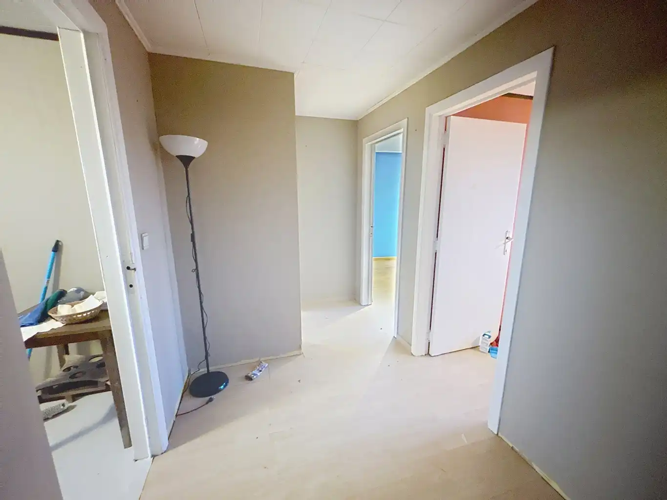 Te renoveren handelspand met appartement foto 17