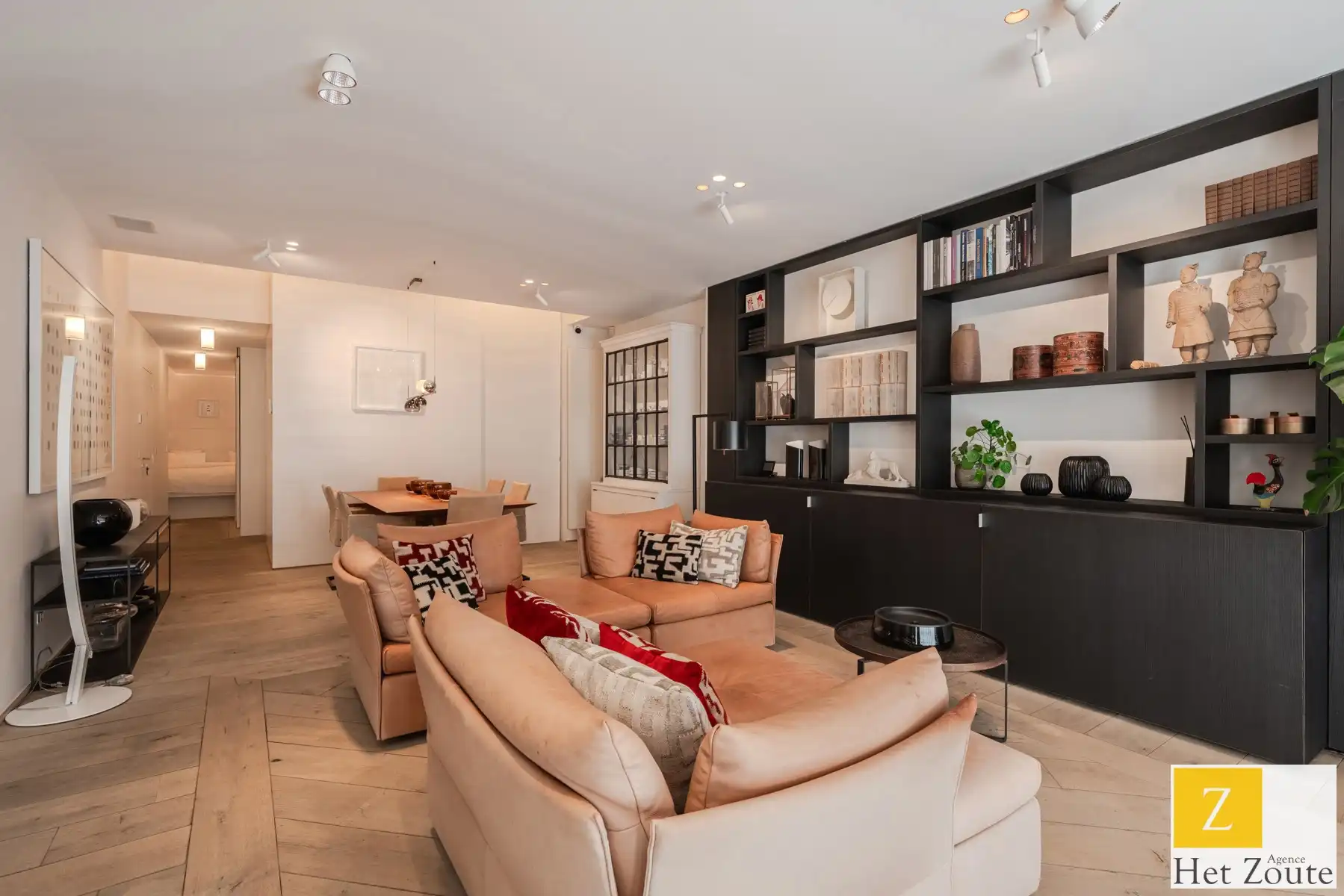 Exclusief lumineus gelijkvloers design appartement in knokke foto 2