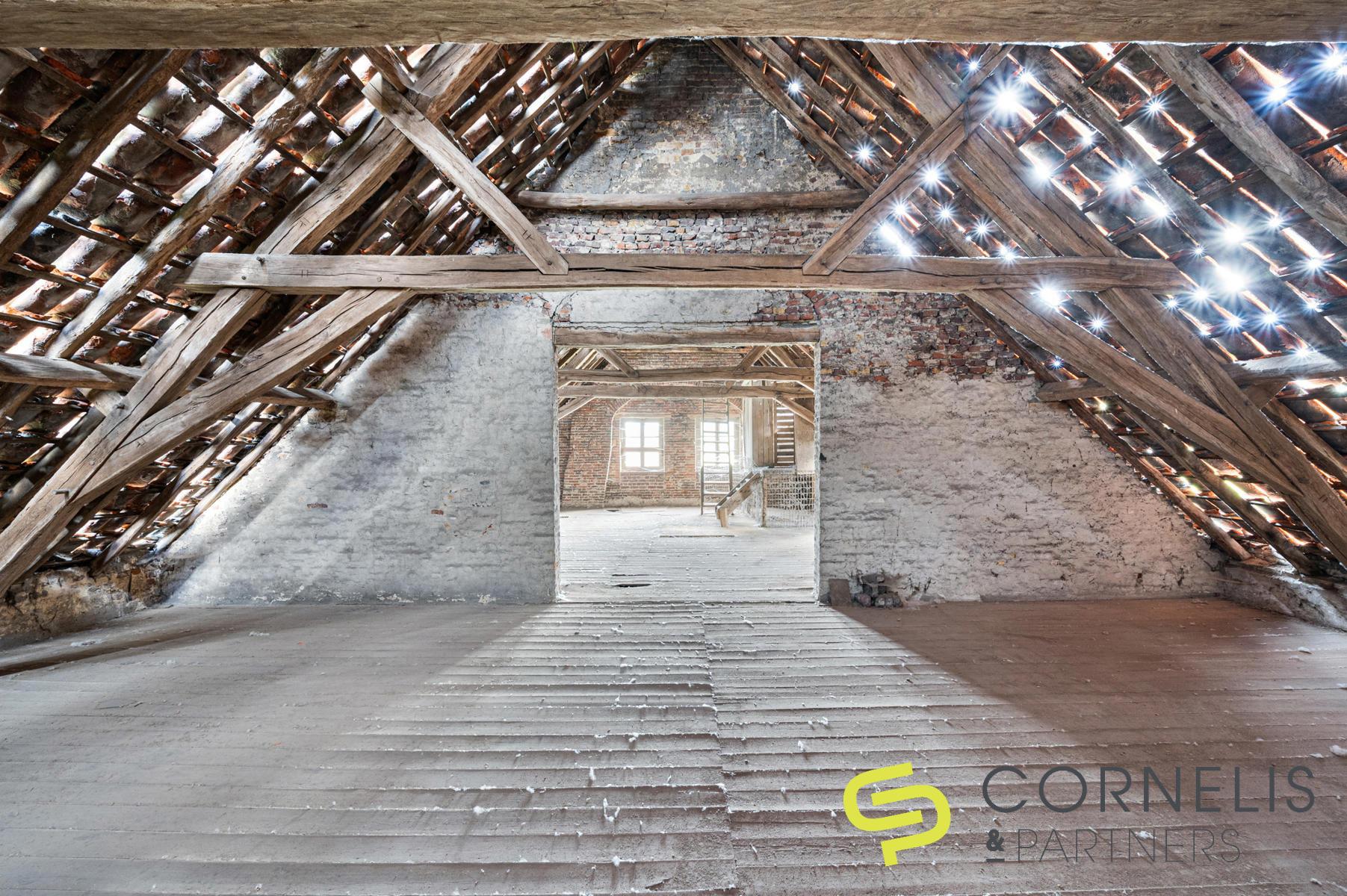Renovarieproject: unieke hoeve met tal van mogelijkheden! foto 14