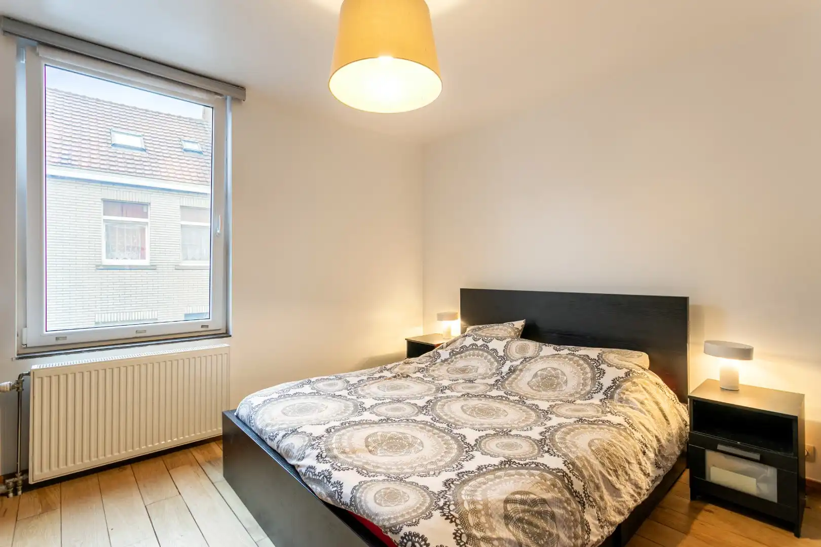 Instapklare woning met 3 SLPK en tuin foto 10