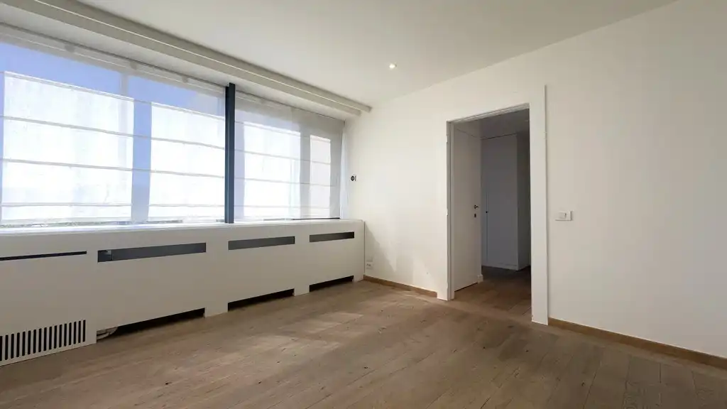 Instapklaar kantoor te huur aan klaverblad E40xE17 in Gent foto 5