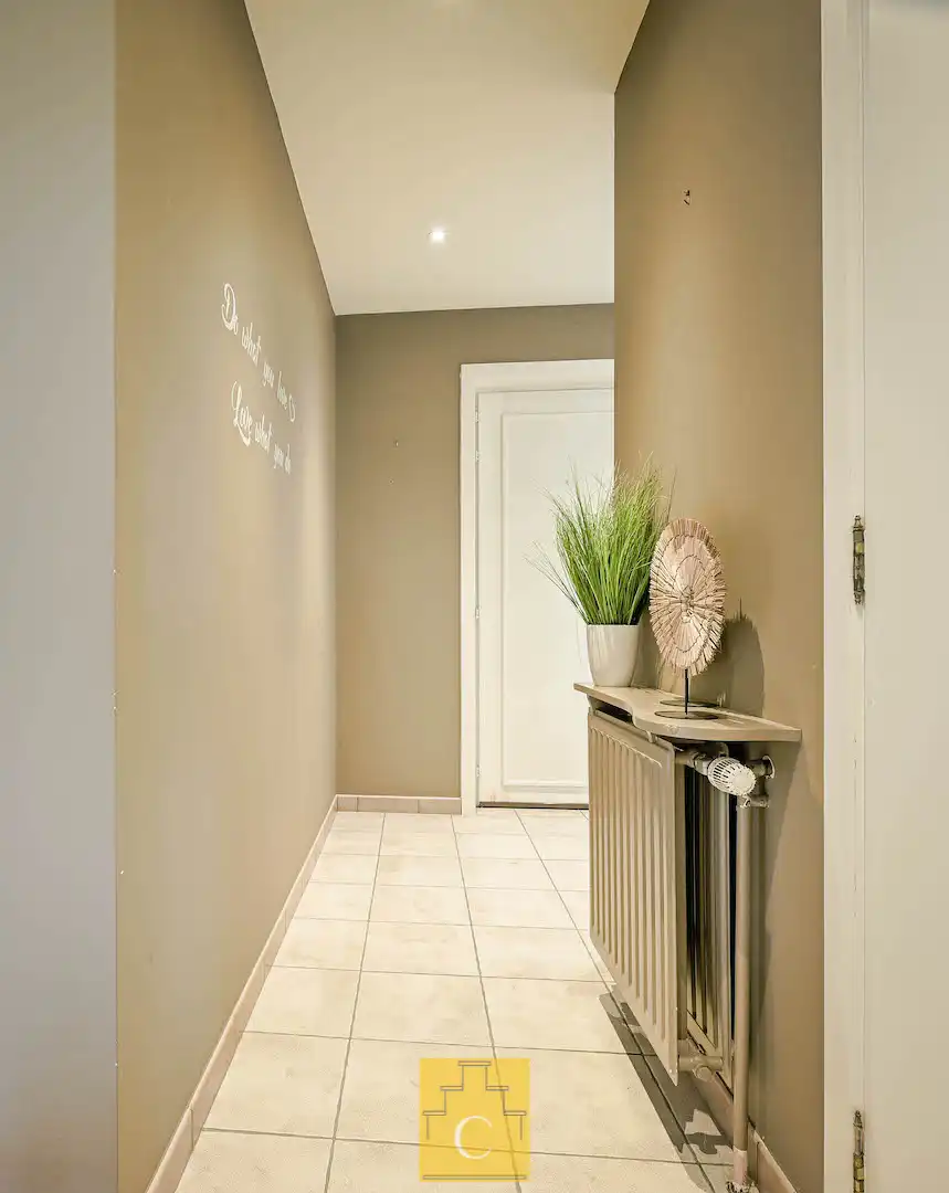 Verzorgde woning met zongerichte tuin op gegeerde locatie te Sint-Michiels foto 19