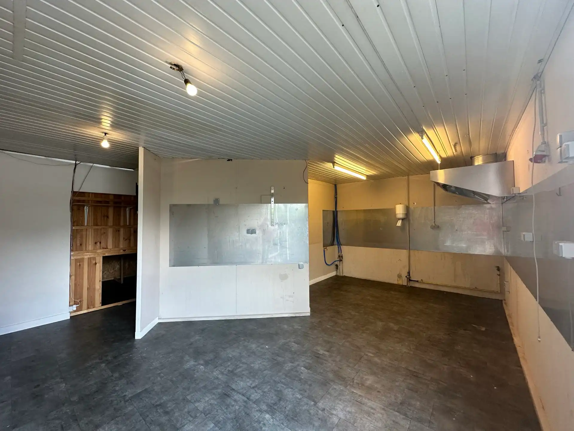 Commerciële ruimte te huur foto 5