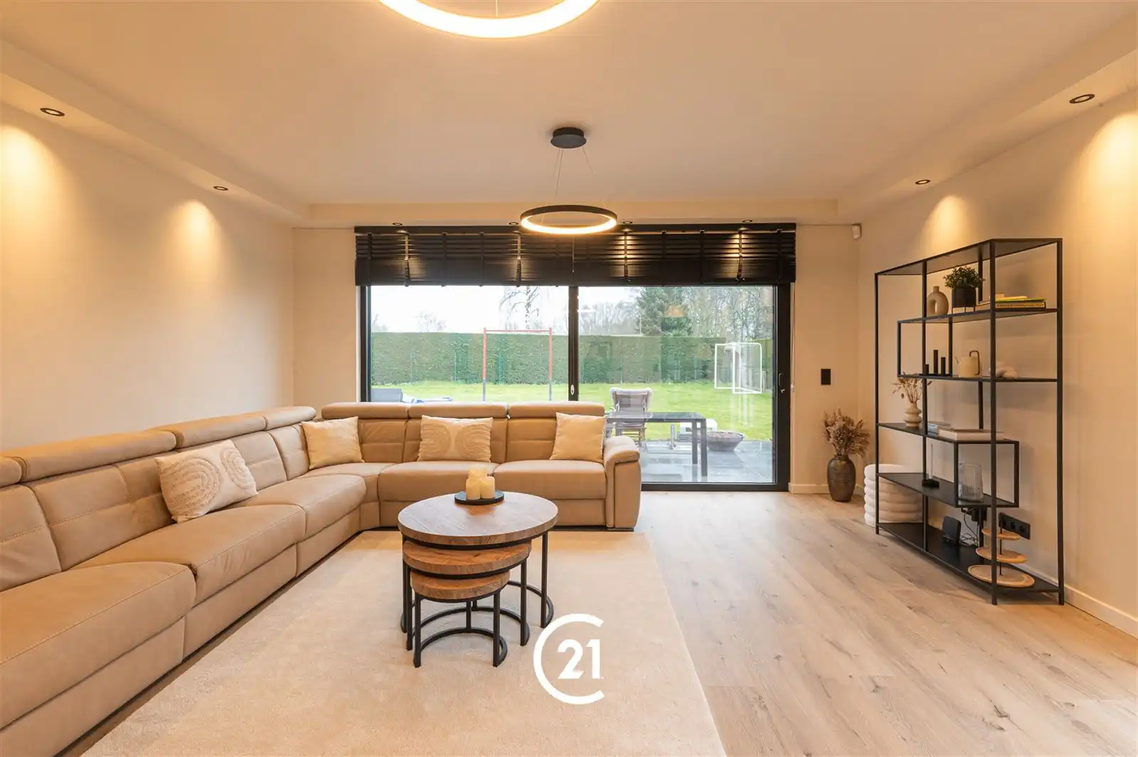Luxueus afgewerkte villa met 5 slaapkamers in Leerne! foto 7