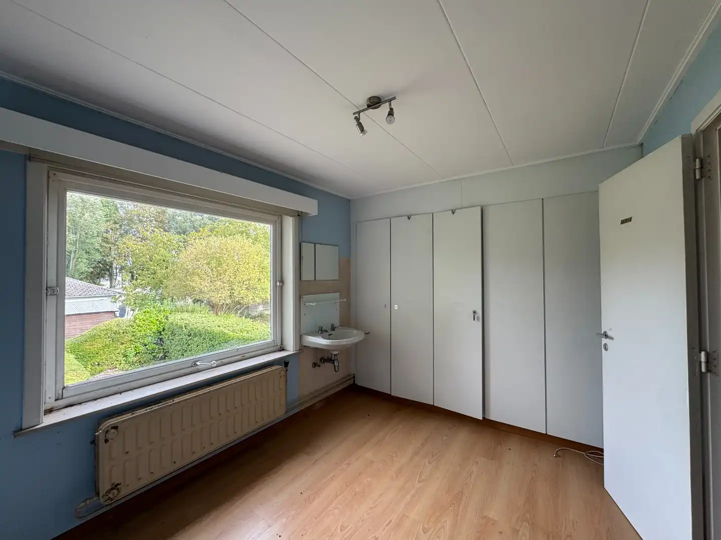 Te renoveren halfopen bebouwing op een zeer rustige locatie te Heist. foto 18