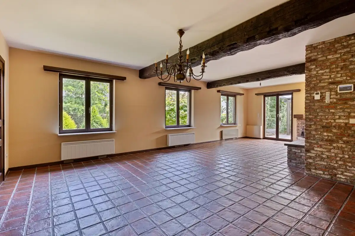 Rustig en residentieel gelegen woning met mogelijkheden op een mooi perceel van 1.317 m². foto 9