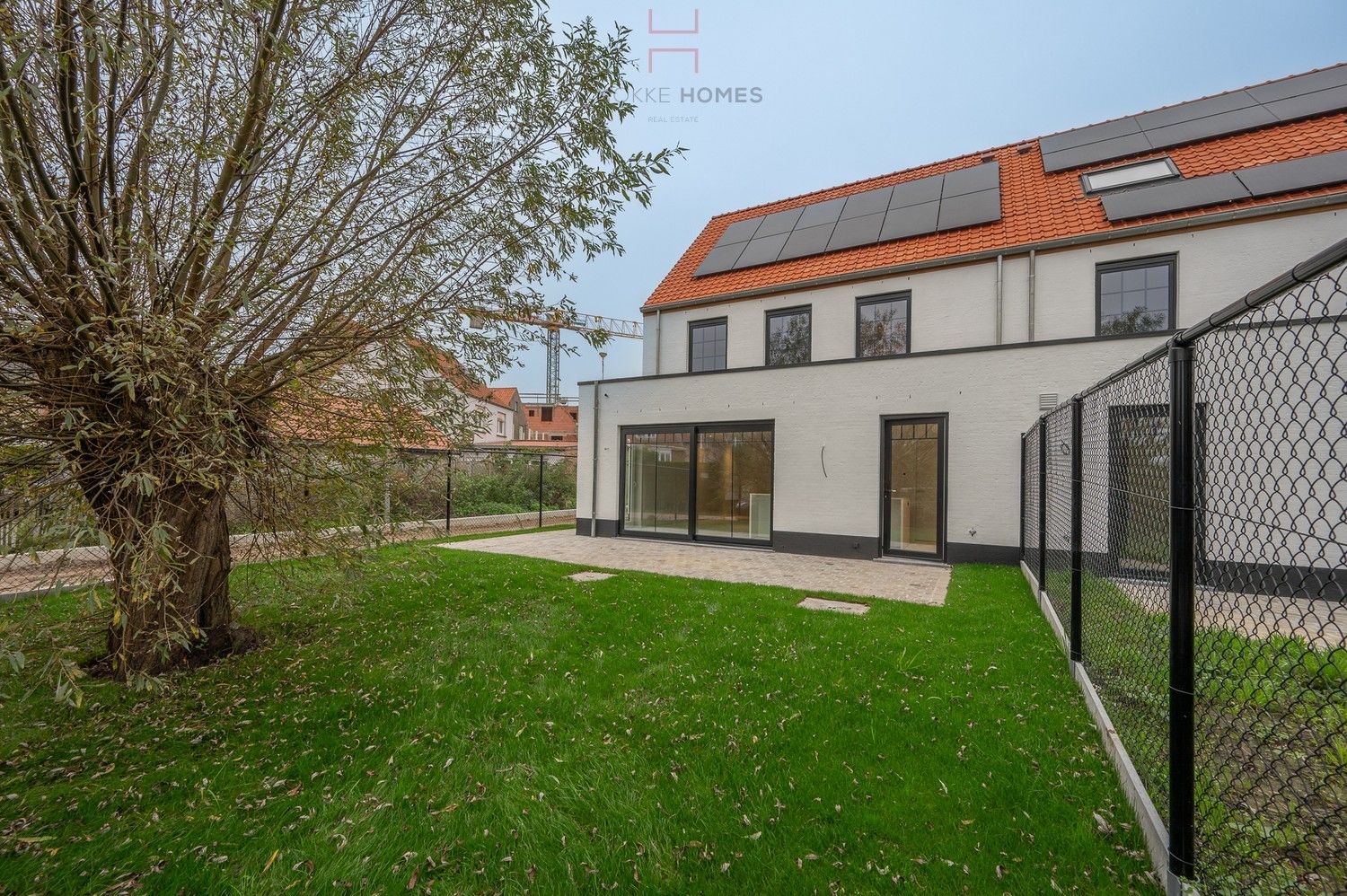 Energiezuinige nieuwbouw 3 gevelwoning met garage en tuintje. foto 11