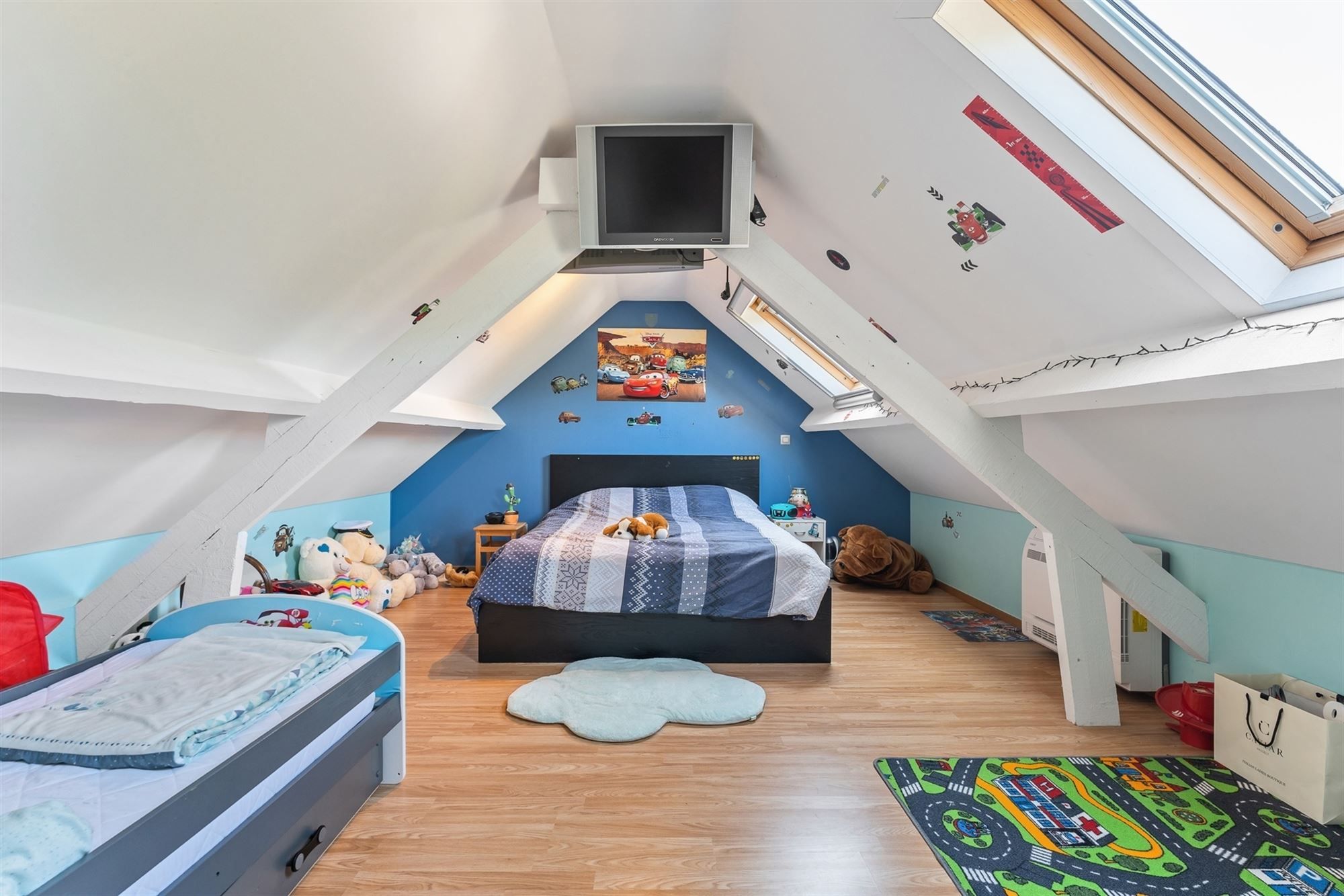 PERFECT ONDERHOUDEN WONING OP EEN PRACHTIG PERCEEL VAN 1,3 HECTARE IN KOERSEL foto 24