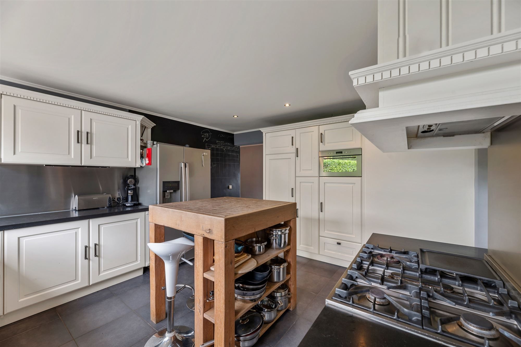 RUIME WONING (213M2) MET 5 SLAAPKAMERS + POLYVALENTE RUIMTE VAN 240M2 OP EEN PERCEEL VAN 18A91 foto 10