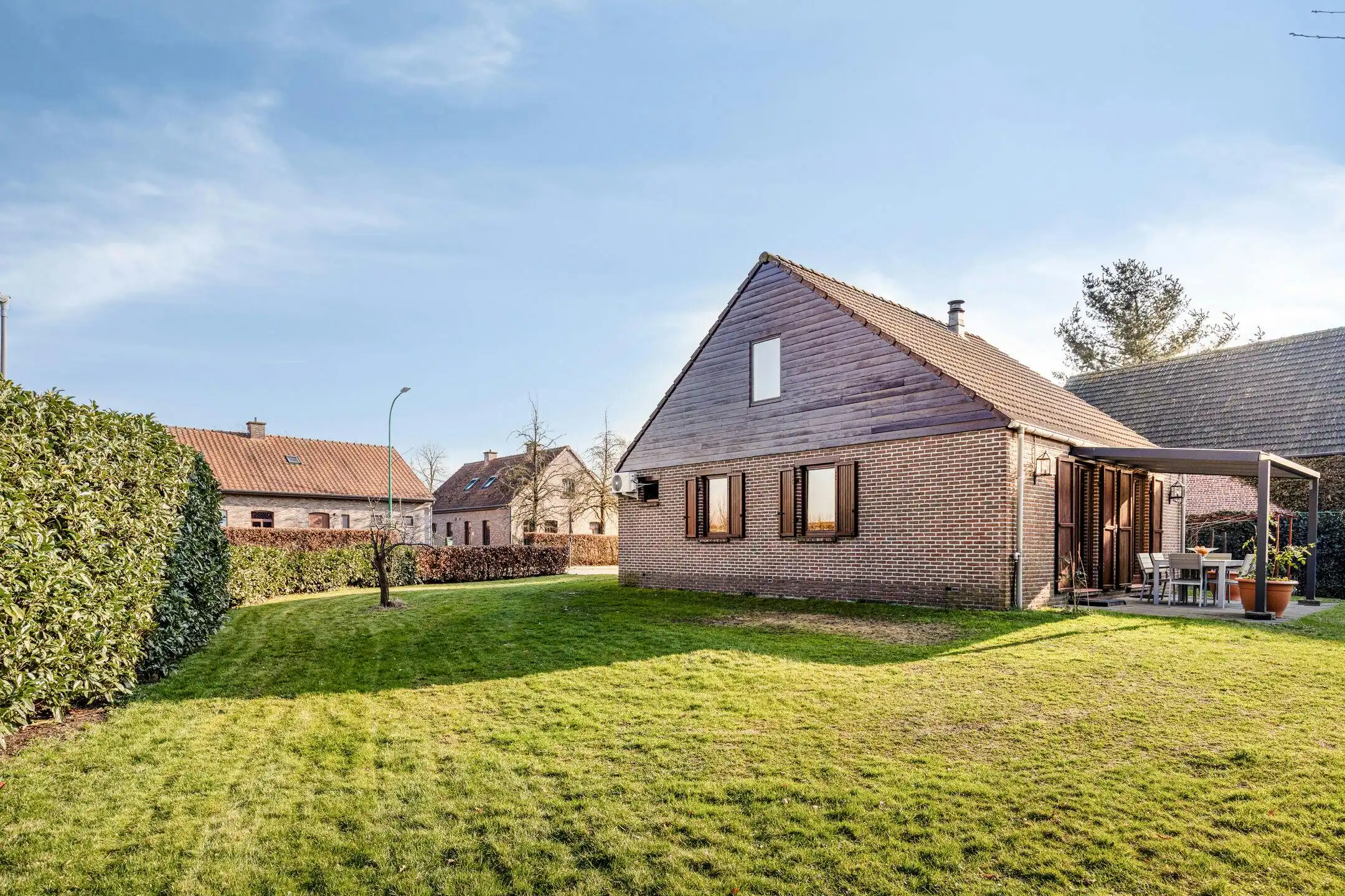 Perfect onderhouden vrijstaande woning te Essen foto 28