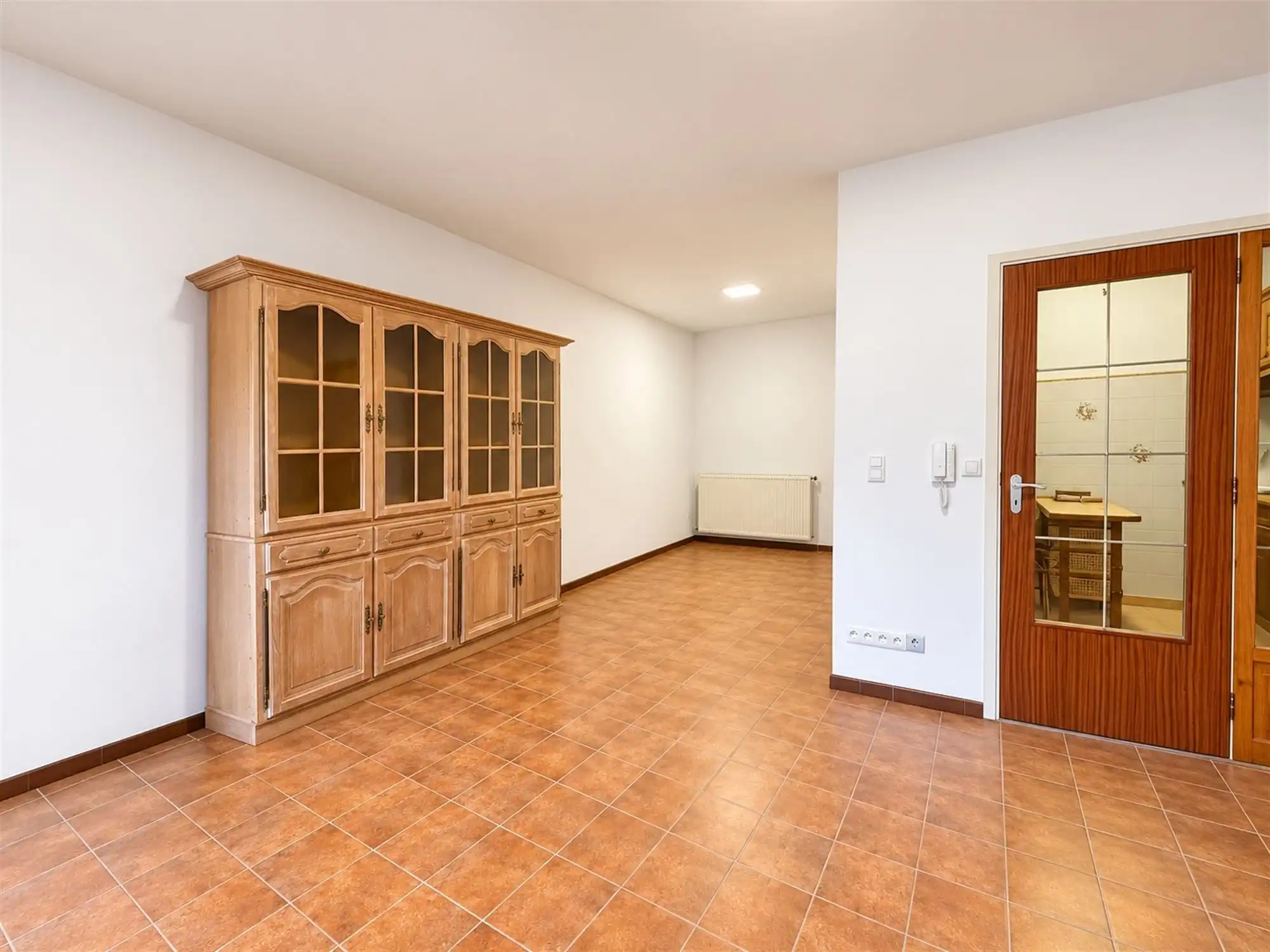 Gelijkvloers appartement met 400m² tuin foto 3