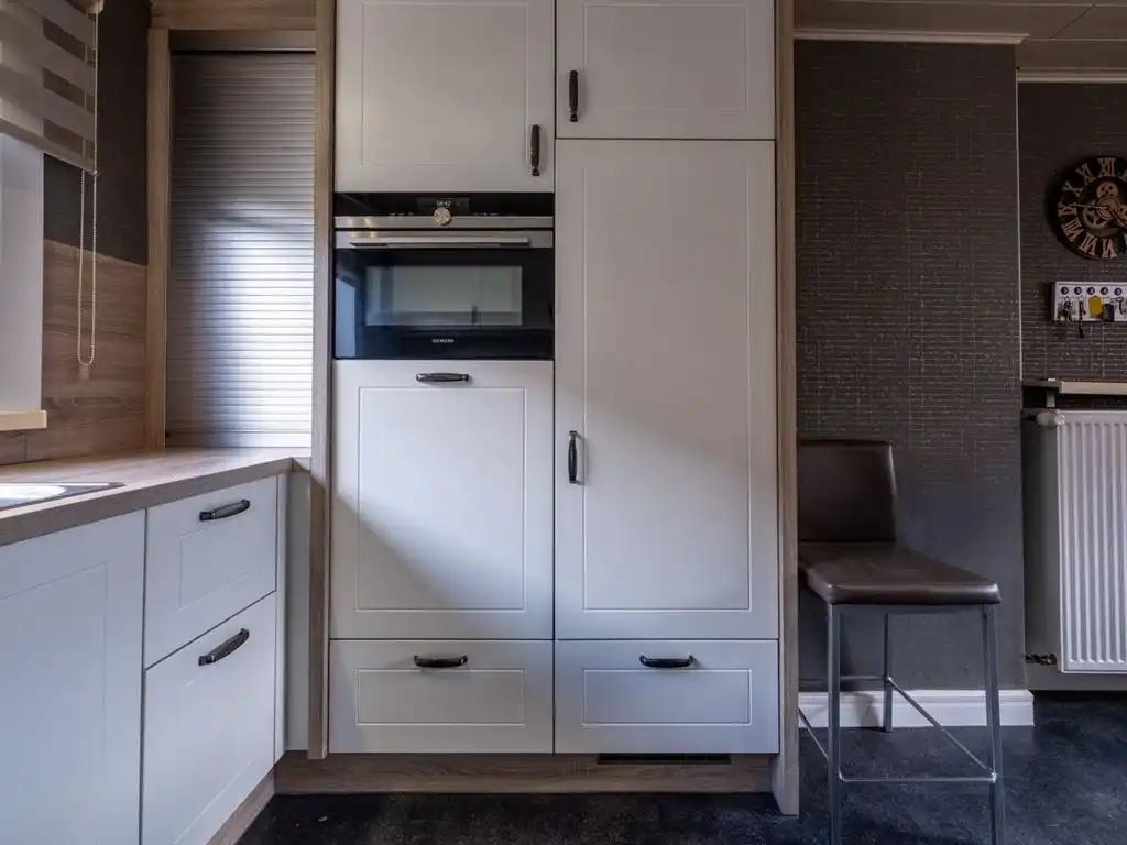 Verzorgde vrijstaande woning, grotendeels gerenoveerd foto 22