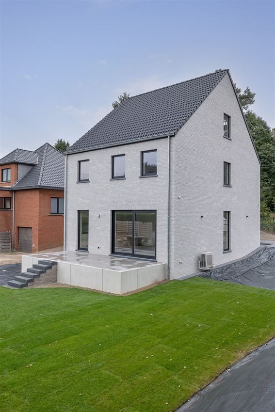 Nieuwbouwwoning 4slk - E10 op rustige ligging foto 34