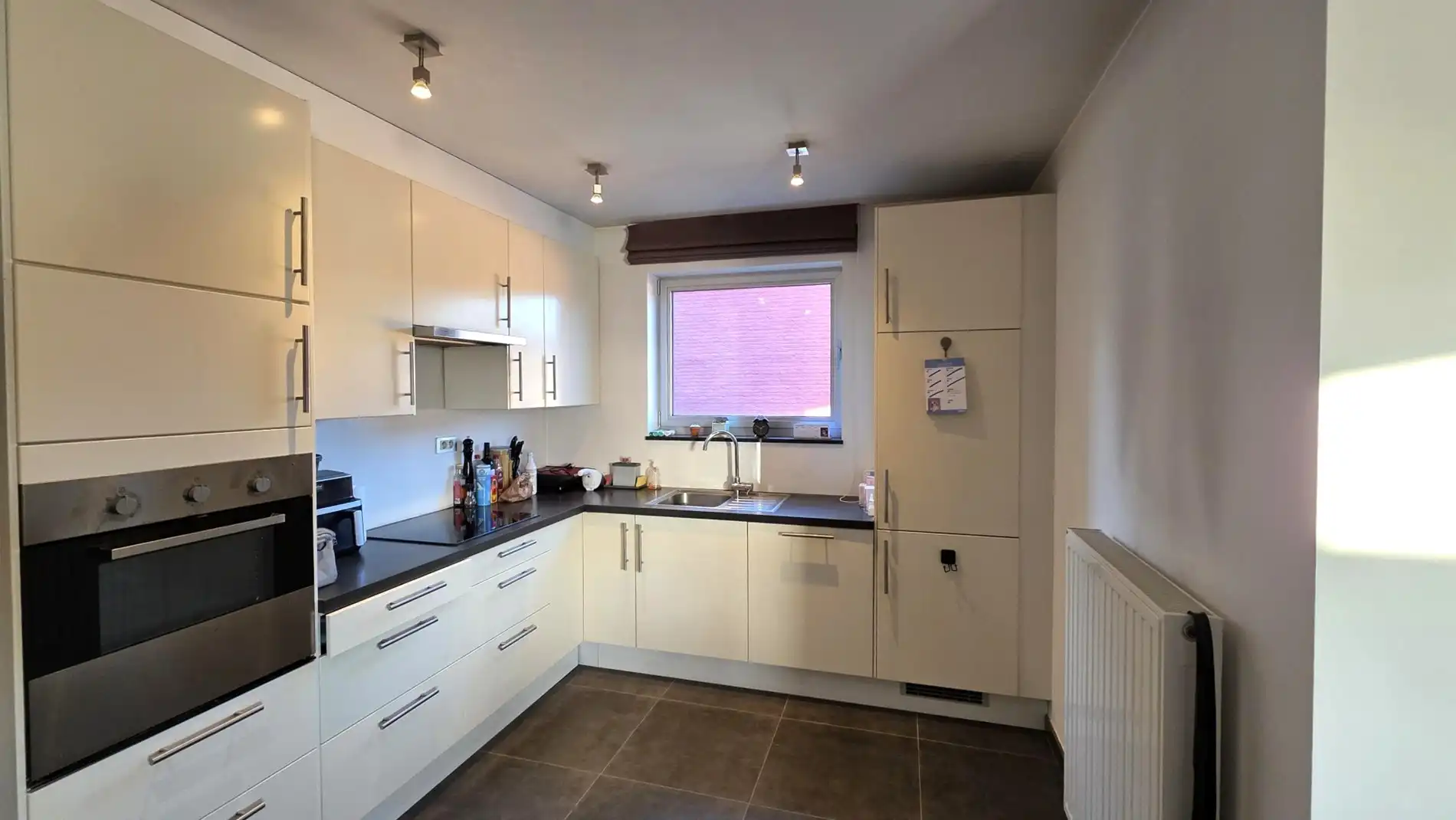 App 2 slpk met terras en 2 parkeerplaatsen foto 5