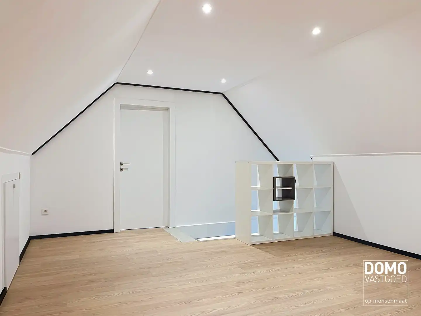 INSTAPKLARE BEN-WONING MET GEOTHERMISCHE WARMTEPOMP, PASSIEVE KOELING EN DOMOTICA foto 19