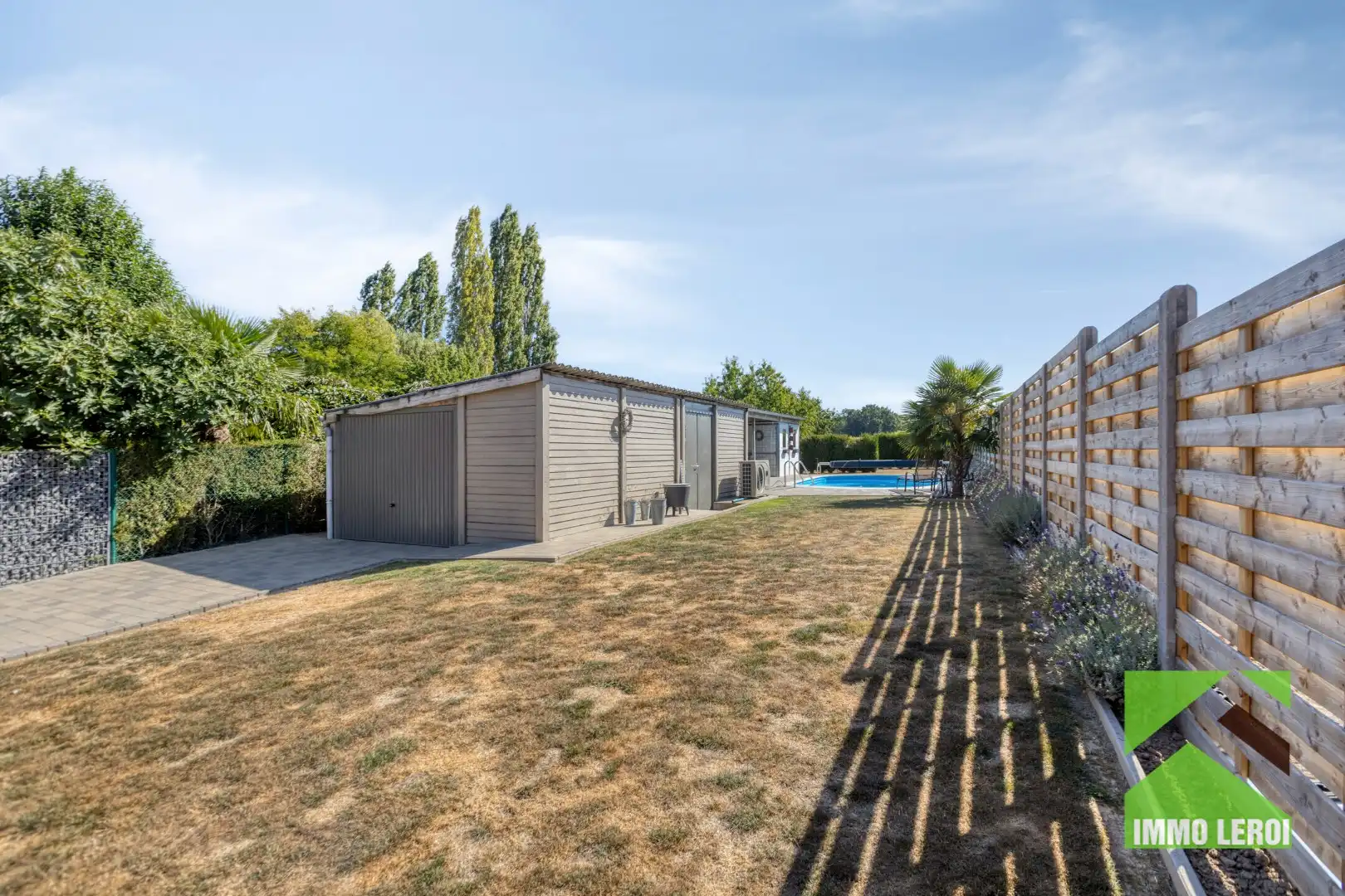 Instapklare gezinswoning met 3 slaapkamers, zwembad en energiezuinige technieken foto 25