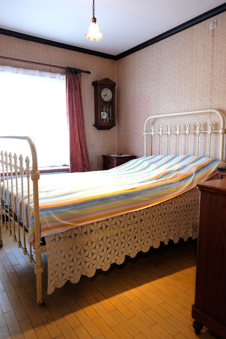 Te renoveren woning op unieke ligging foto 14