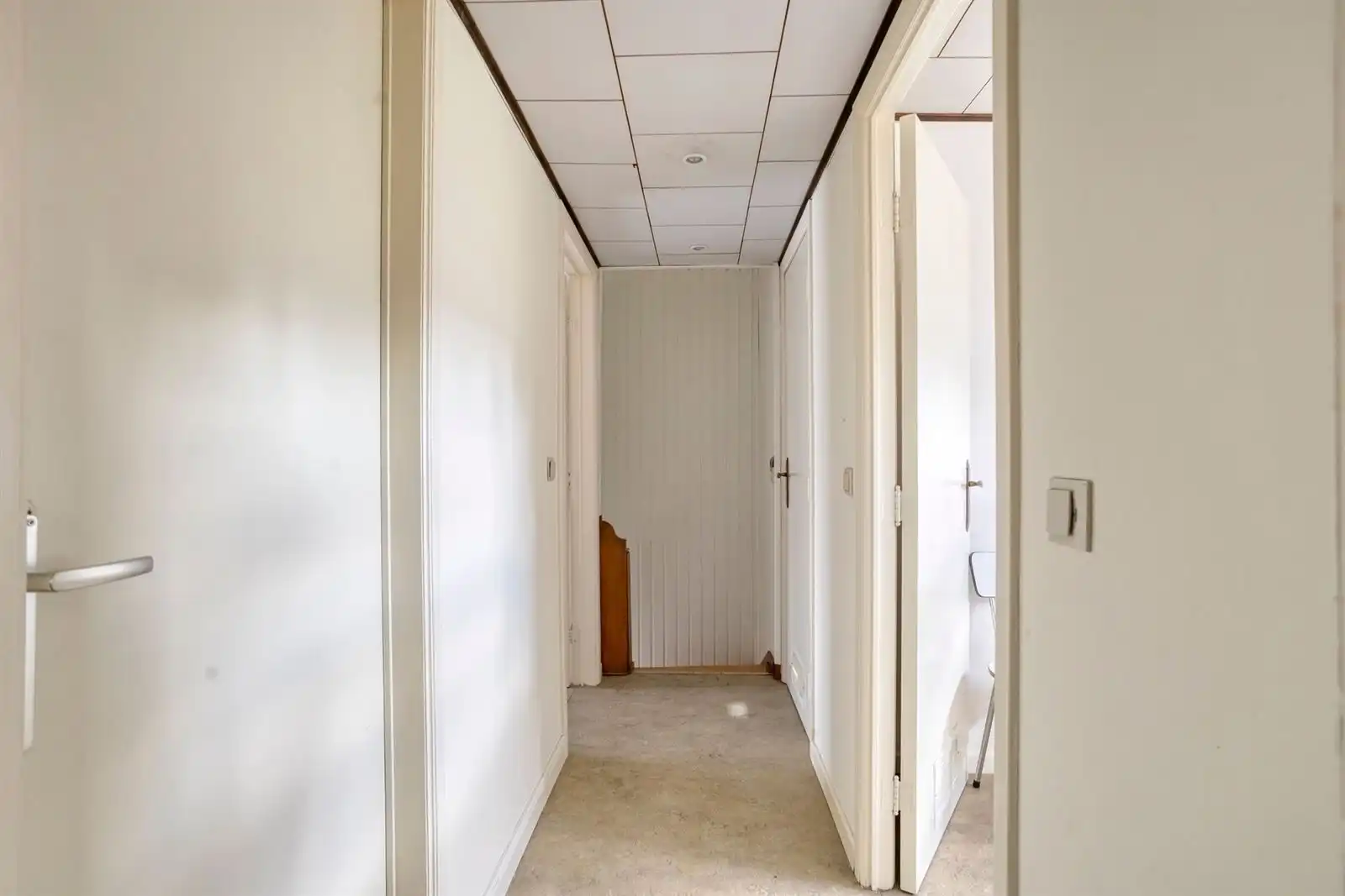 3-gevelwoning met 3 slaapkamers, garage en tuin foto 12