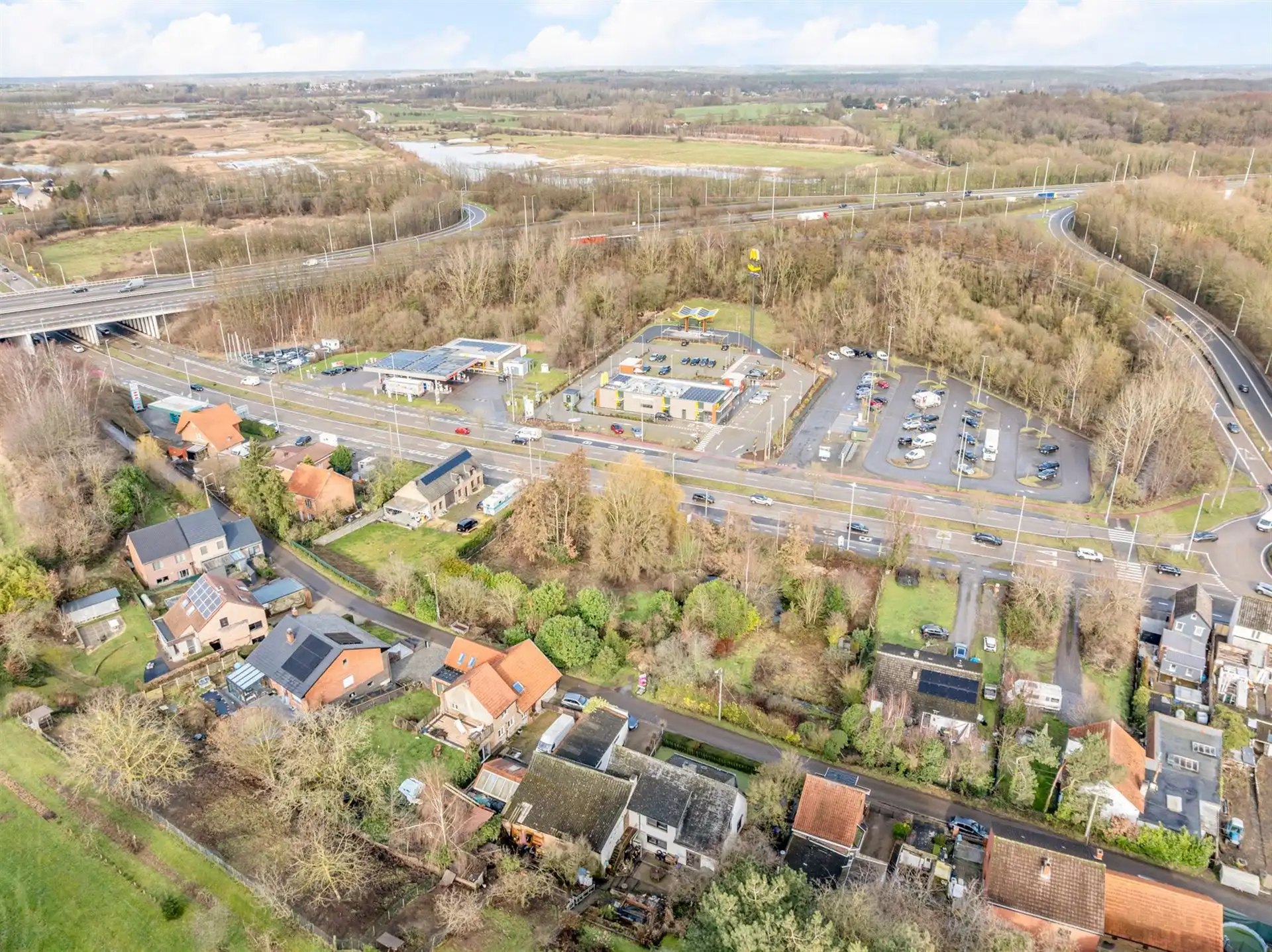 Projectgrond met diverse mogelijkheden. foto 6